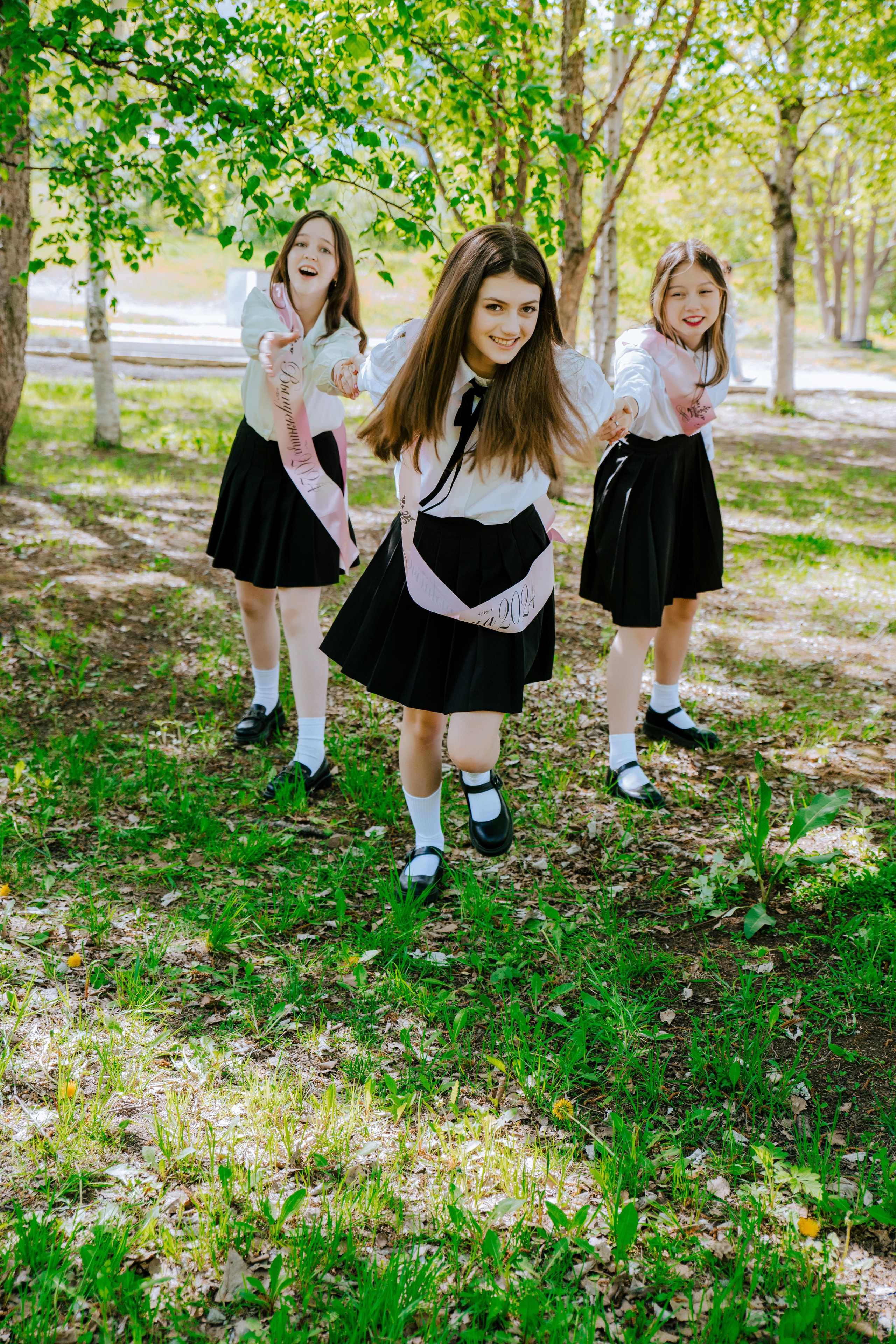 Гимназия им. Сайбеля — Выпуск 2024, 9 класс. Фотограф Ярмишко Дарья. Выпускные фотокниги