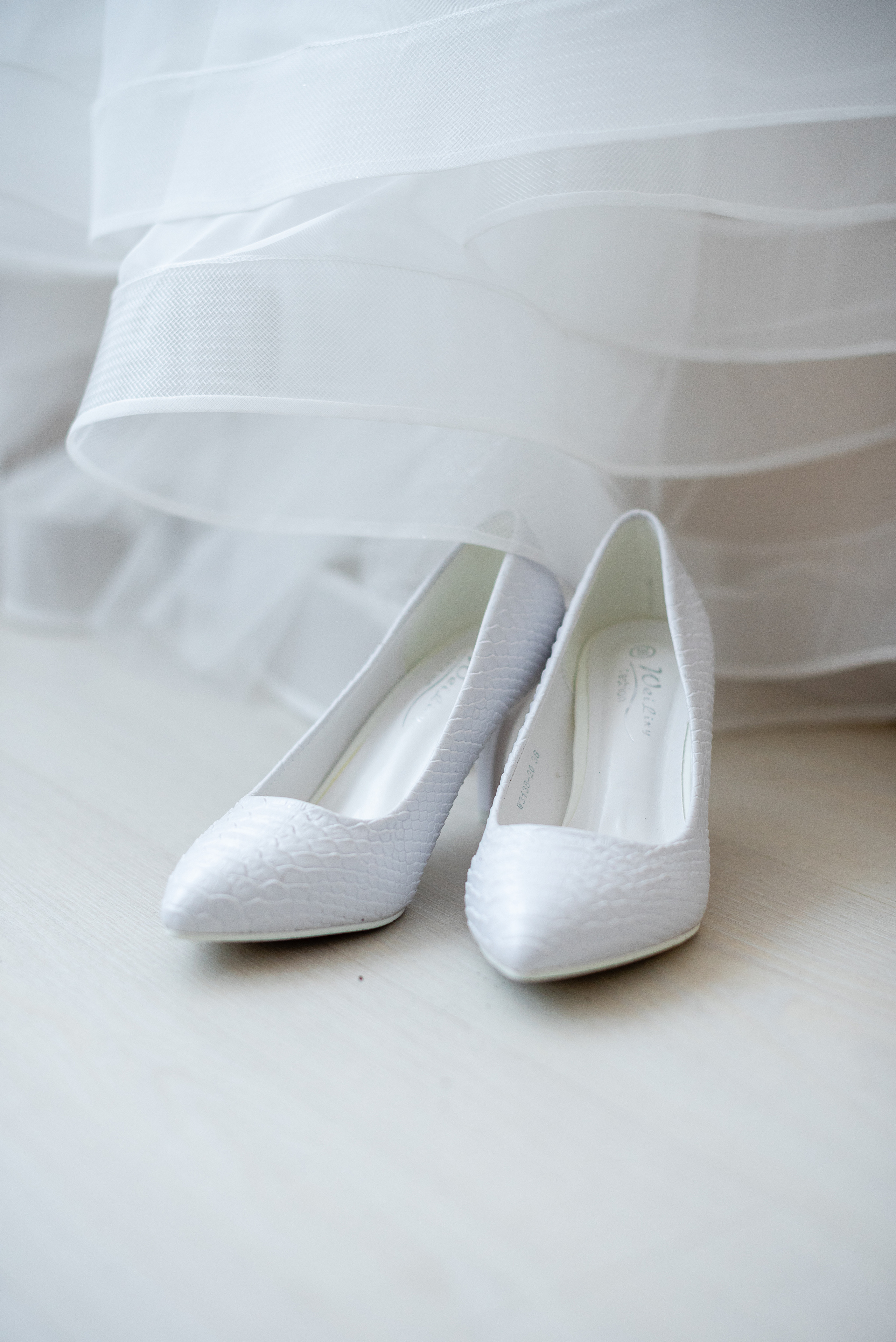 Утро невесты, трогательные фото с мамой. Свадебный фотограф в Москве и Московской области Елена Четоркина