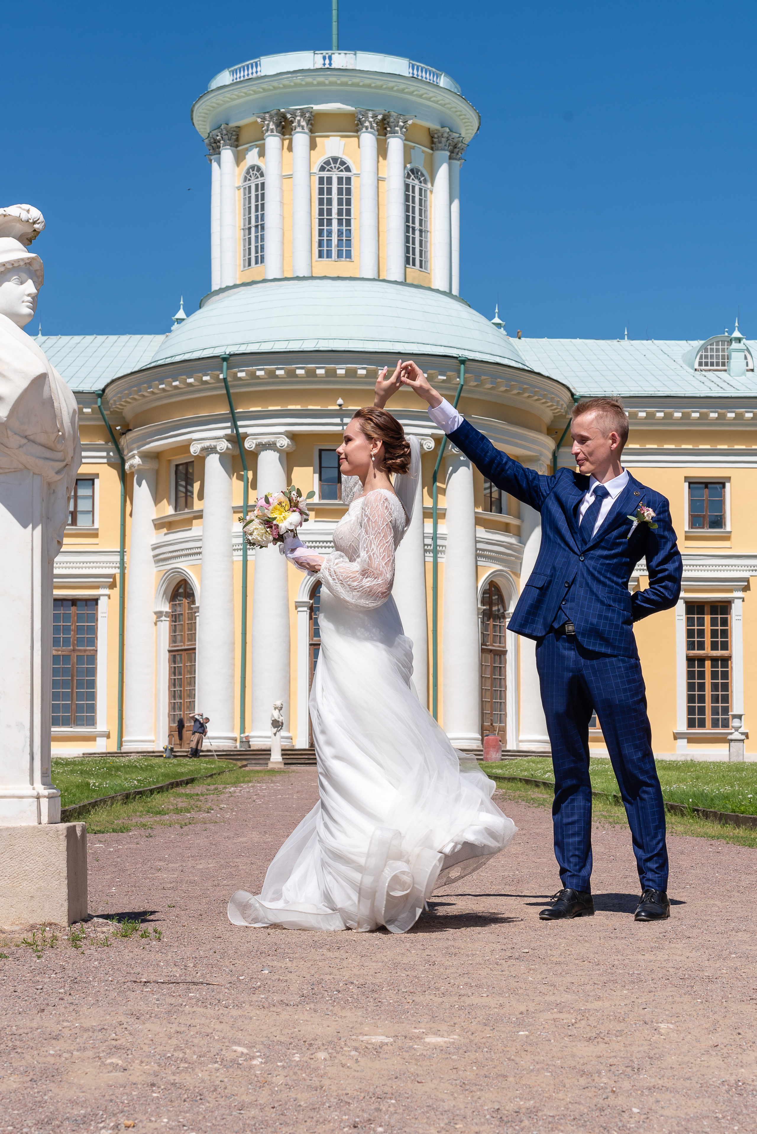 Свадебная фотосессия, прогулка молодоженов. Свадебный фотограф в Москве и Московской области Елена Четоркина