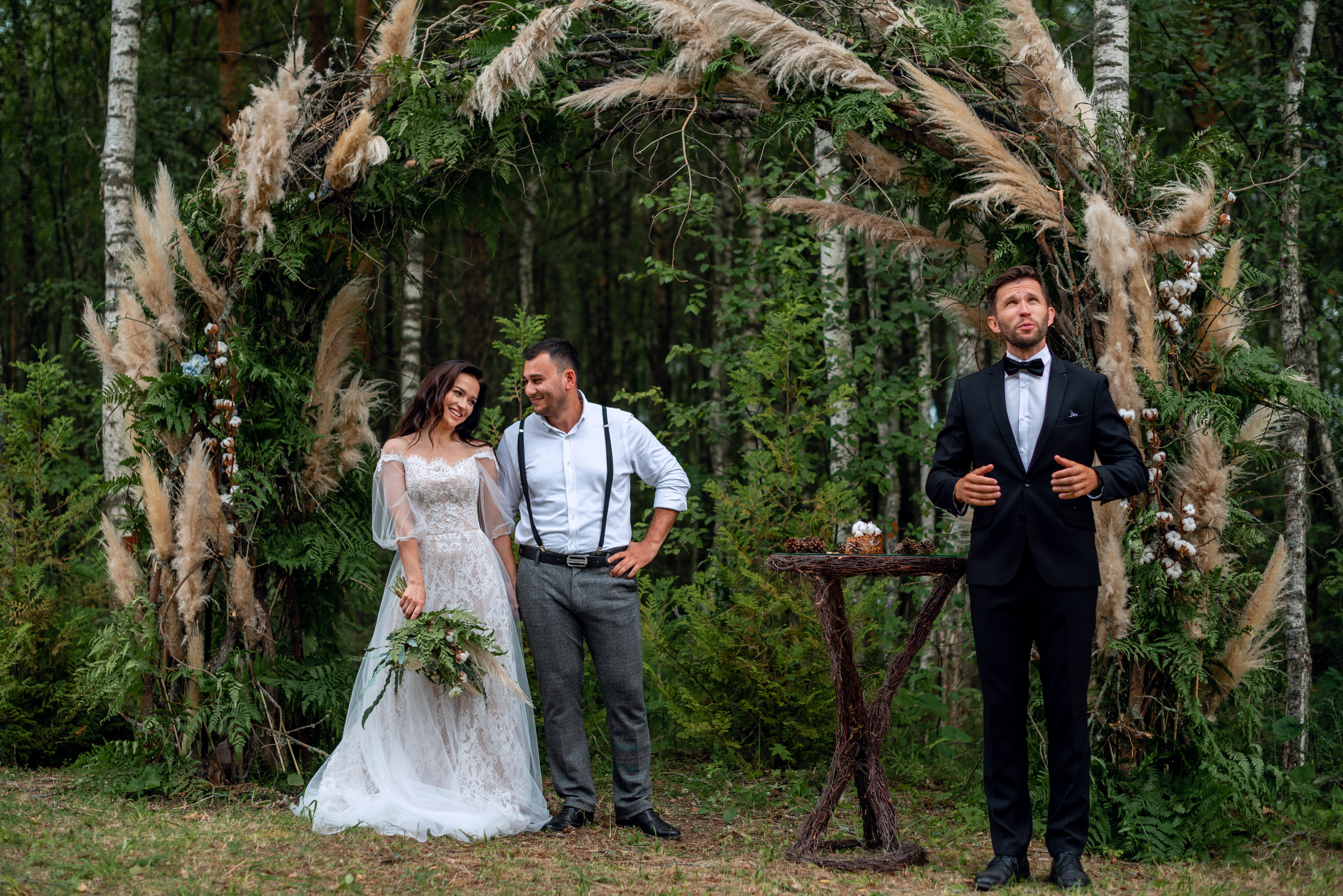 Красивая выездная регистрация в лесу. Свадебный фотограф в Москве и Московской области Елена Четоркина