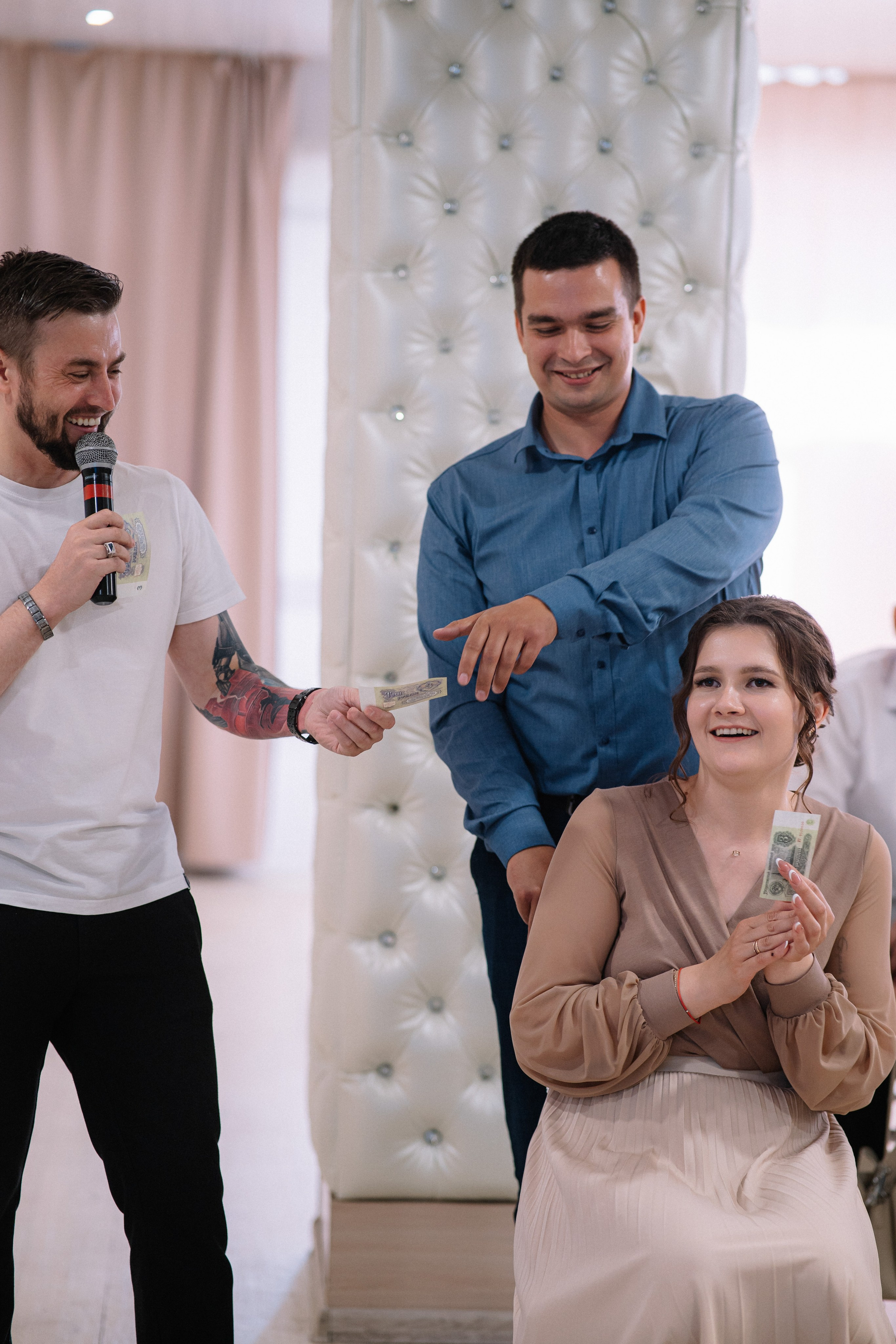 Анастасия и Роман — банкет Времена года. Репортажный (Event) фотограф в Барнауле | Даниил Маркин | Качество и вайб