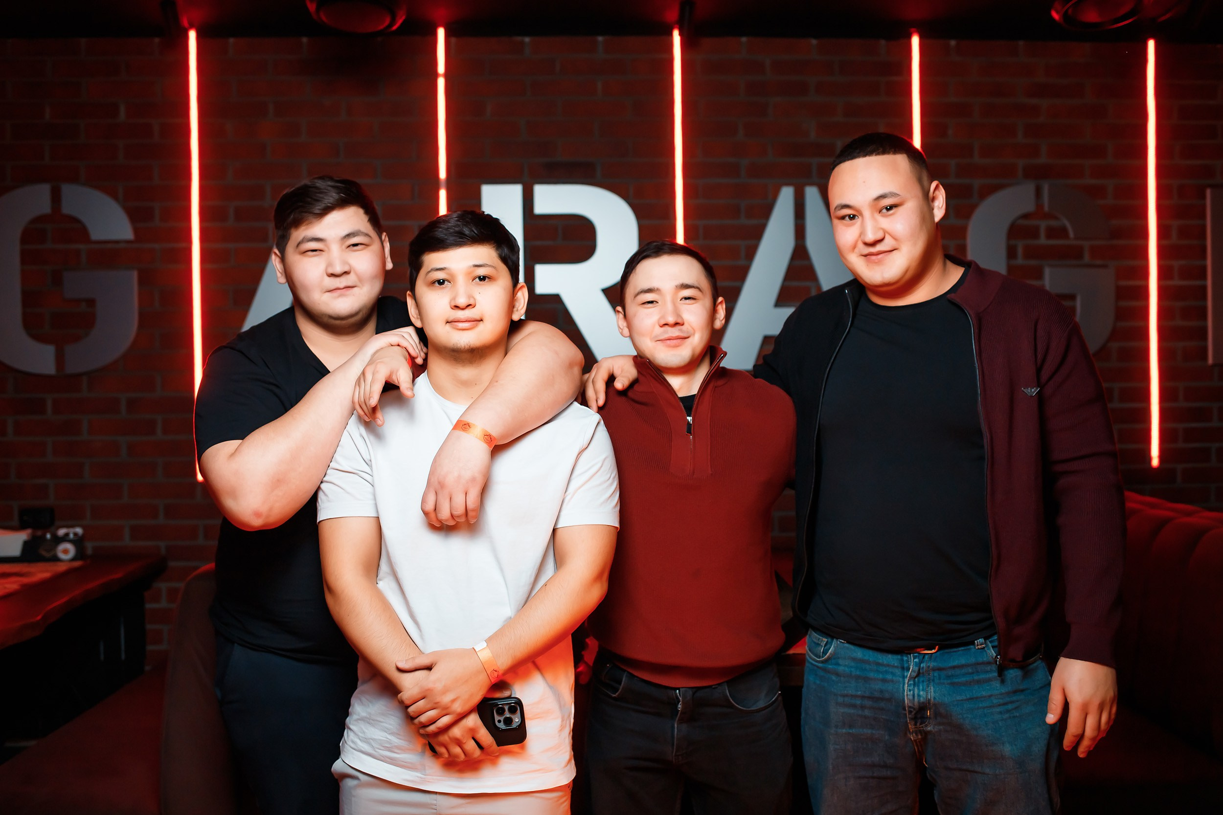 Garage. Кипятком Павлодар