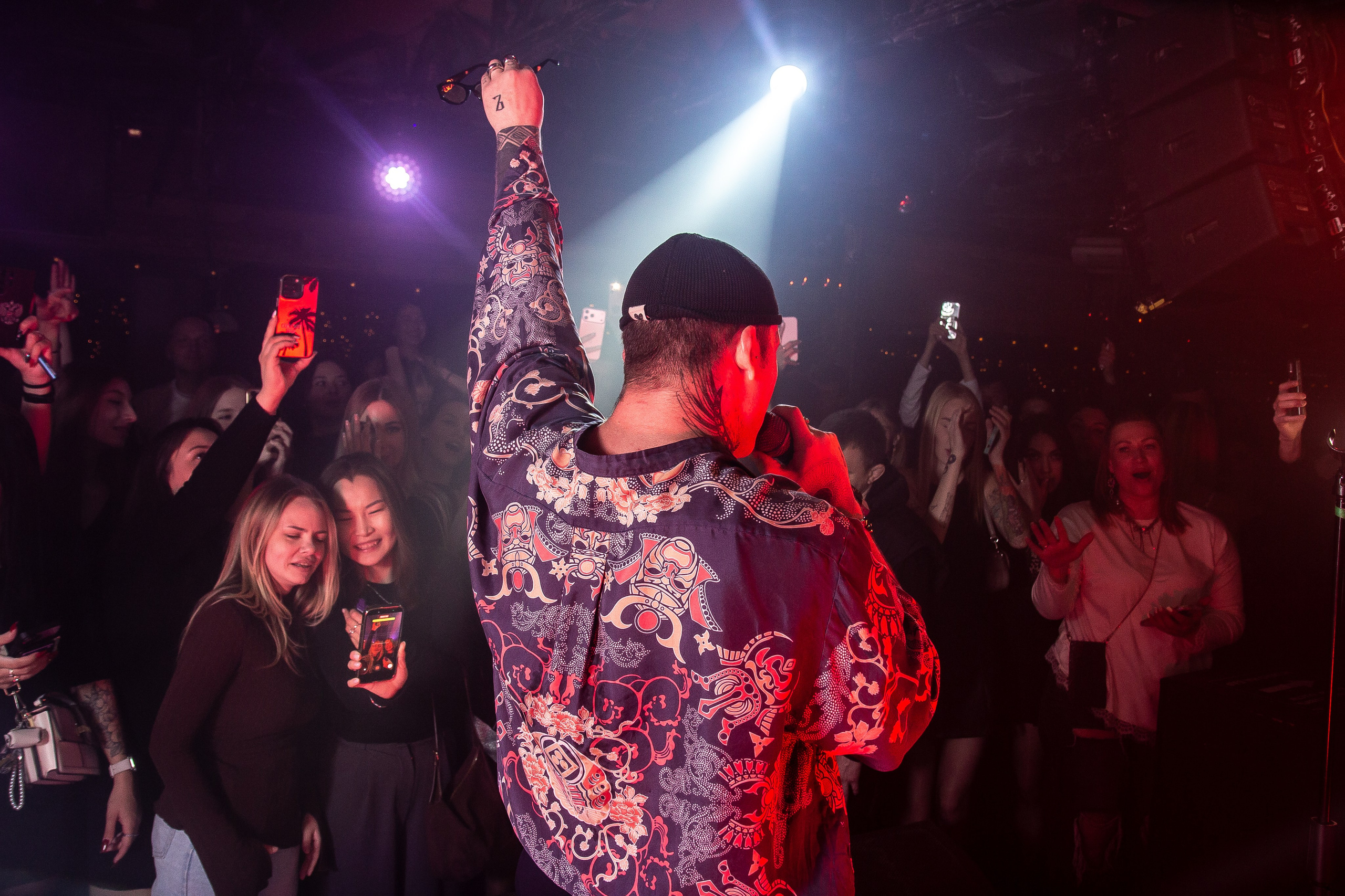 Концерт VA.NO | QUEST PISTOLS SHOW. Репортажный фотограф в Ялте Алексей Семёнов