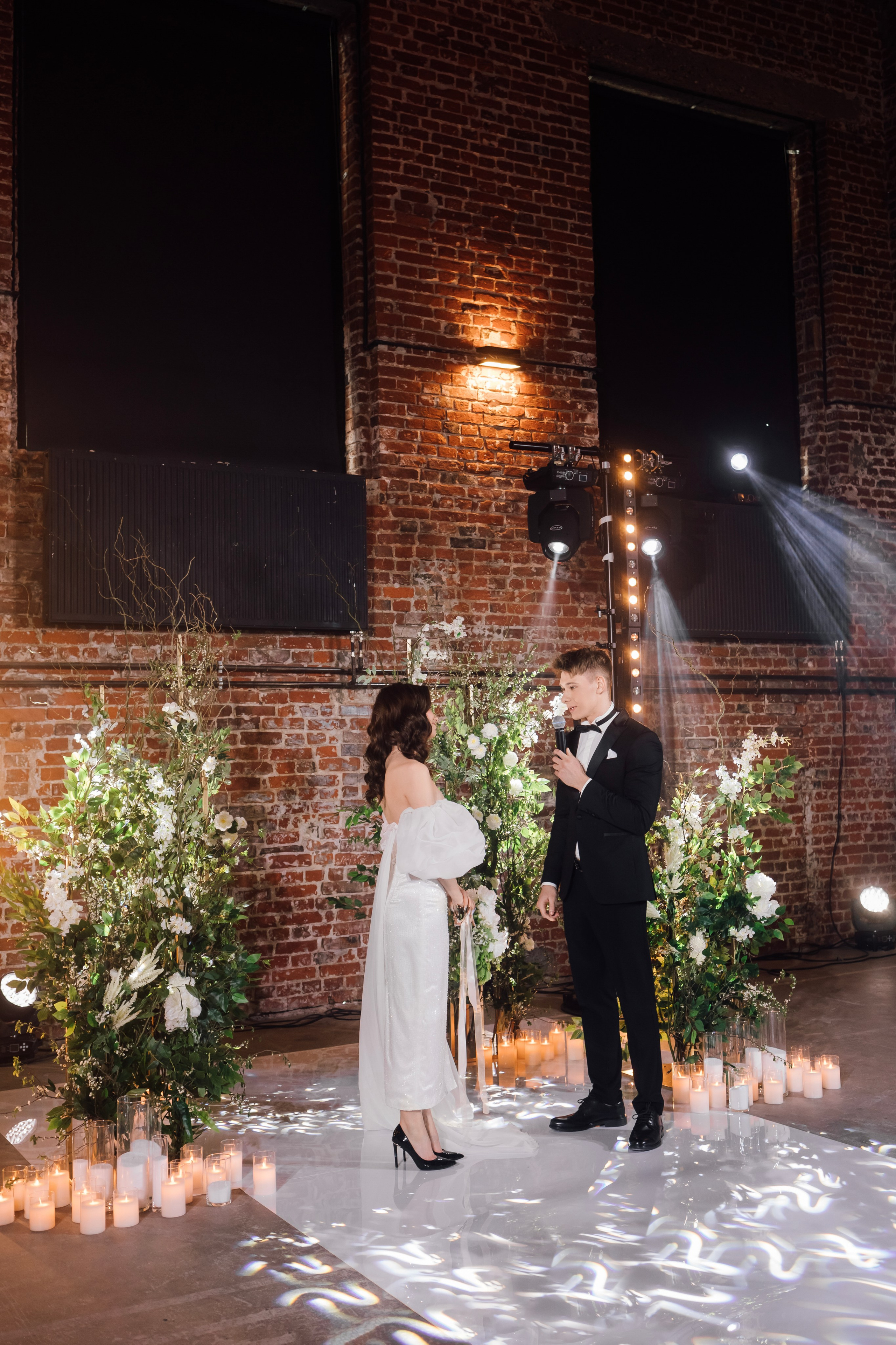 Мария и Алексей. Лофт. Свадебный и семейный фотограф в Москве Евгения Лисина