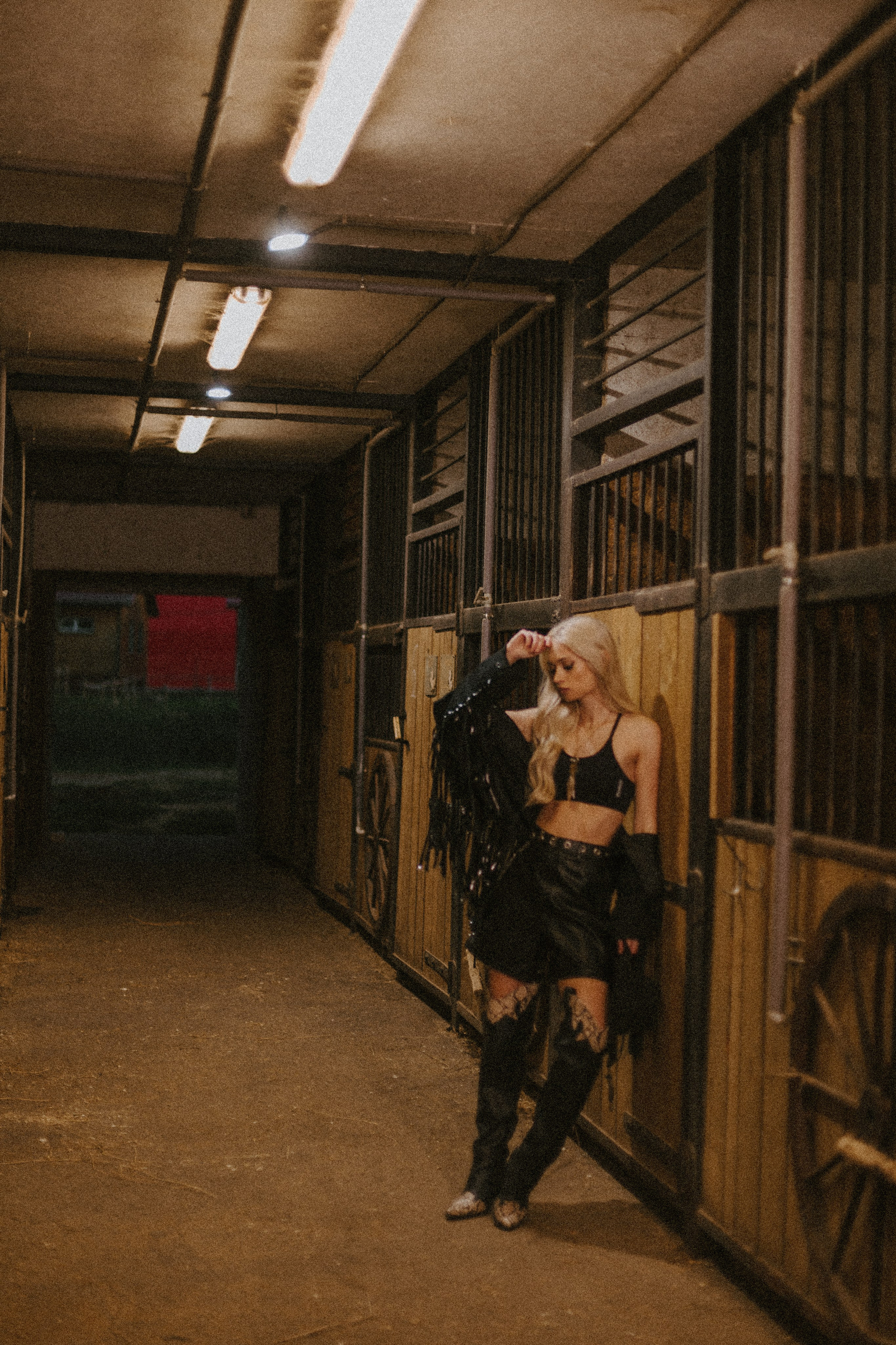 Надя «Вестерн». Павел Померанцев