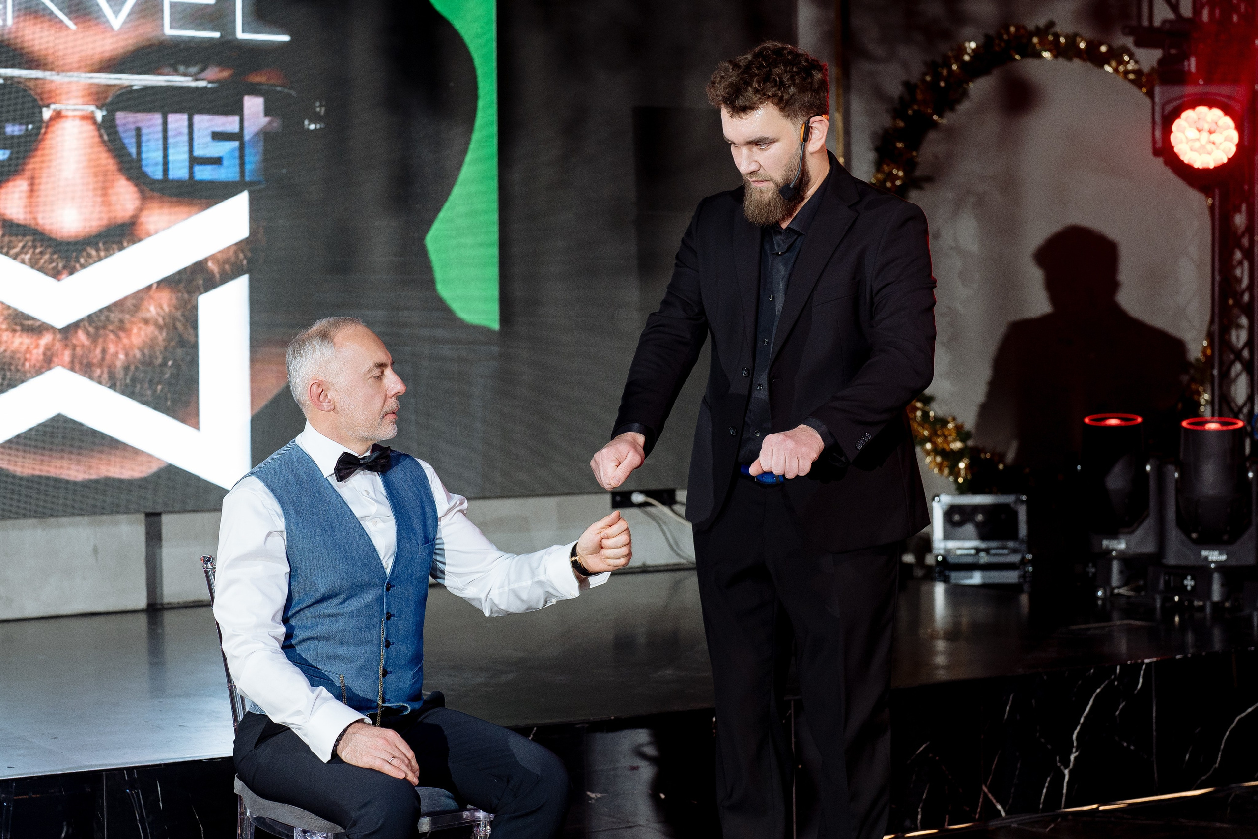 Альбион Тур