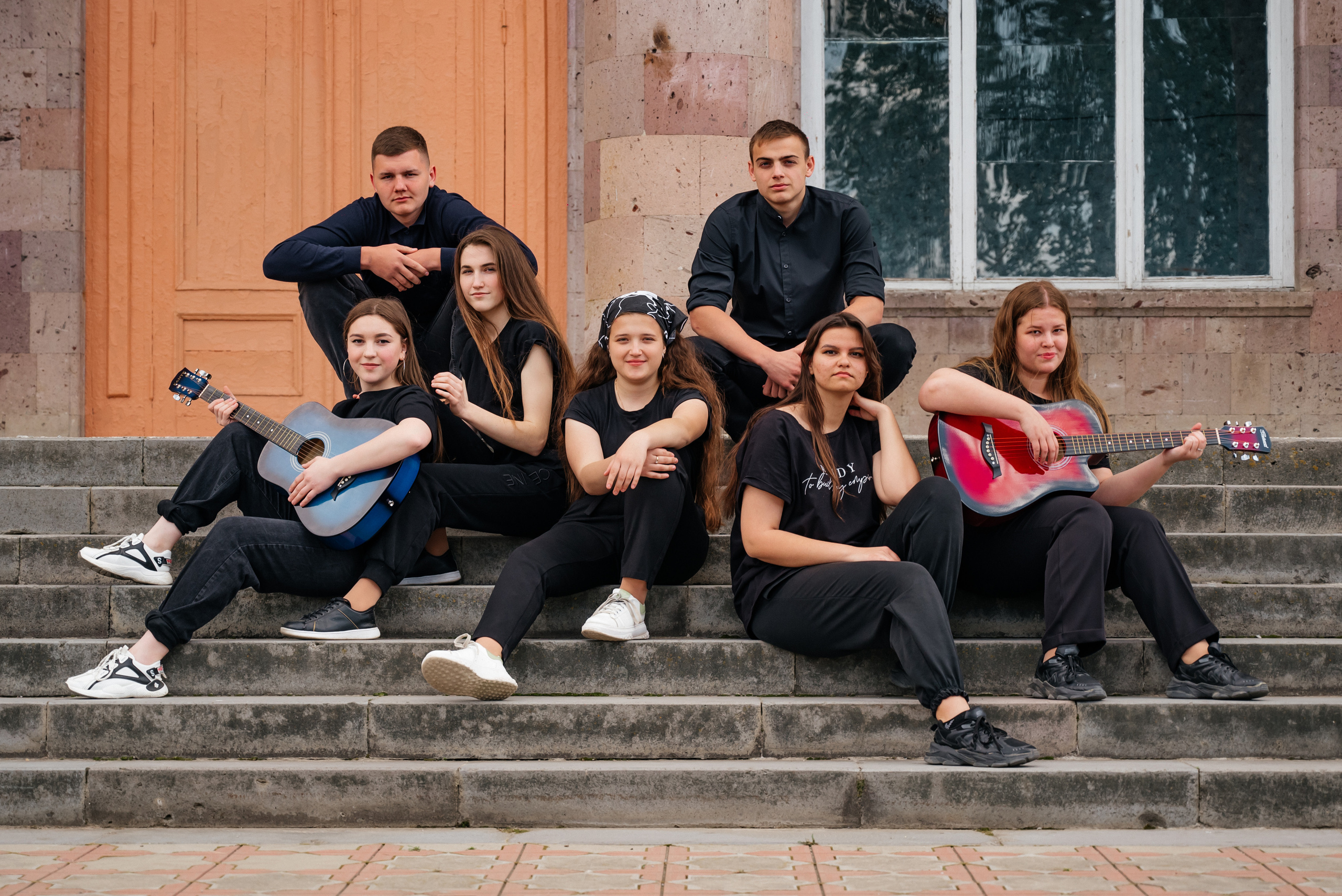 Школа п. Натырбово. Видеосьемка, фотосьемка свадеб, юбилеев, утренников в Краснодарском кр