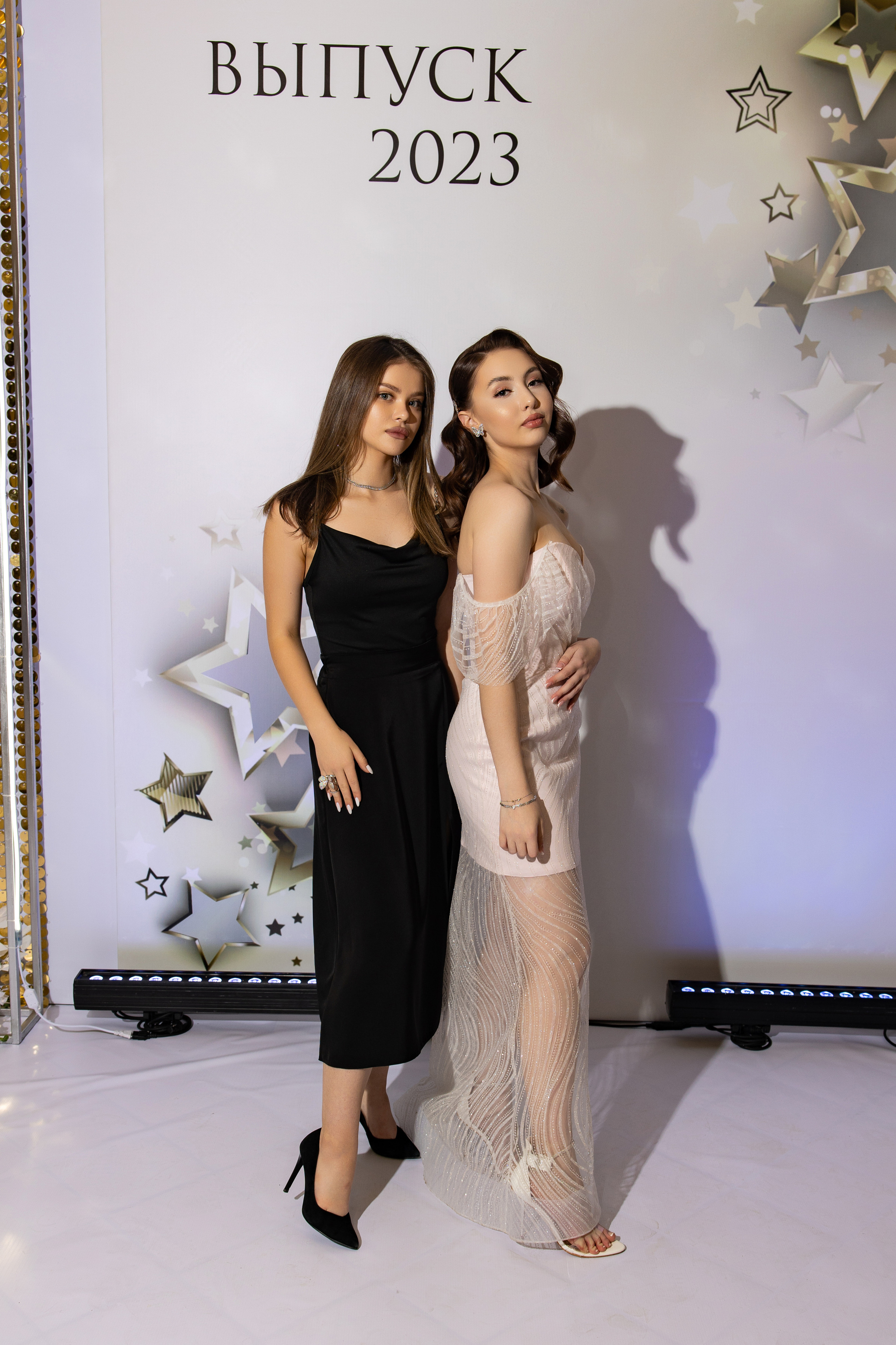 Школьный выпускной. Видеосьемка, фотосьемка свадеб, юбилеев, утренников в Краснодарском кр