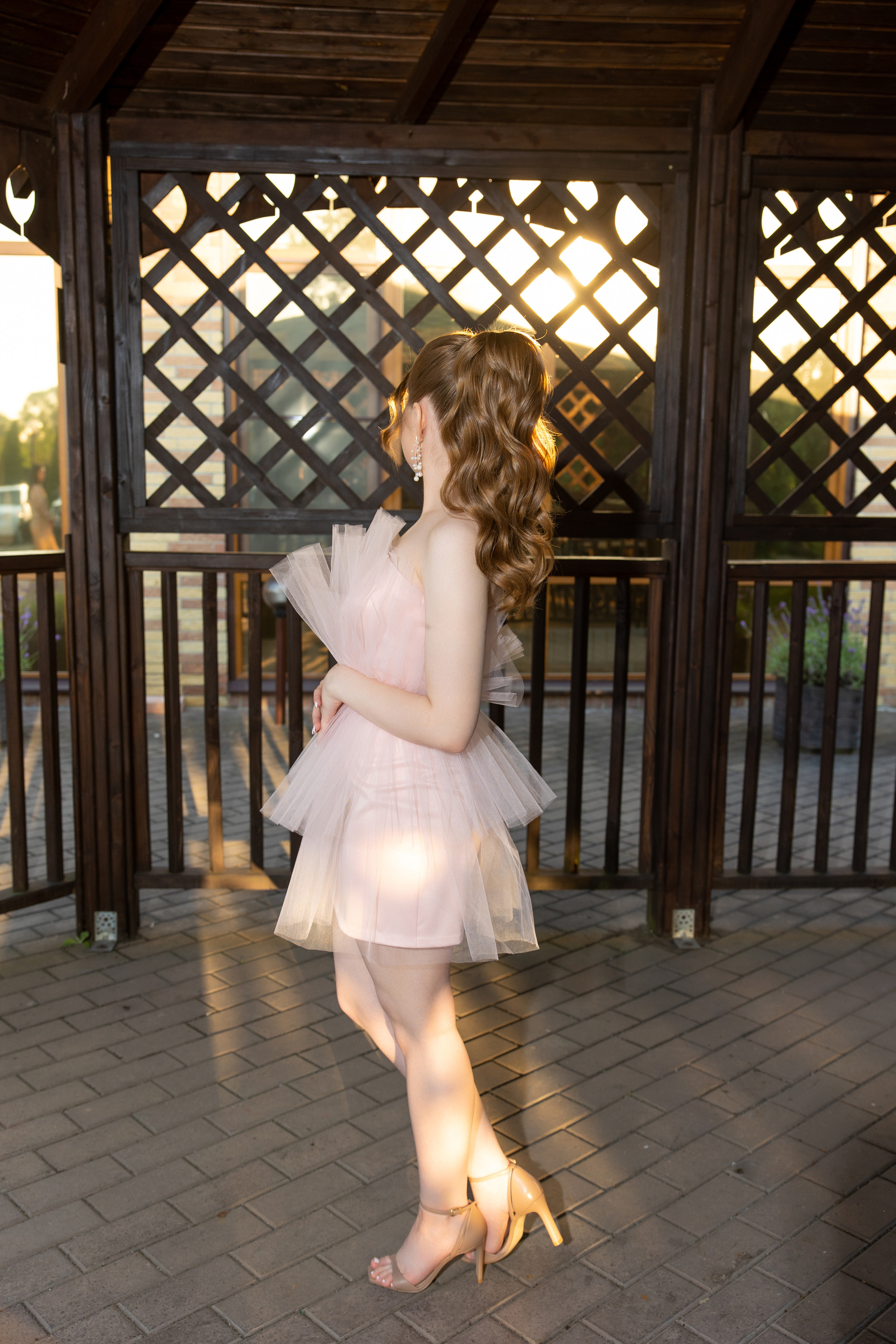 Школьный выпускной. Видеосьемка, фотосьемка свадеб, юбилеев, утренников в Краснодарском кр