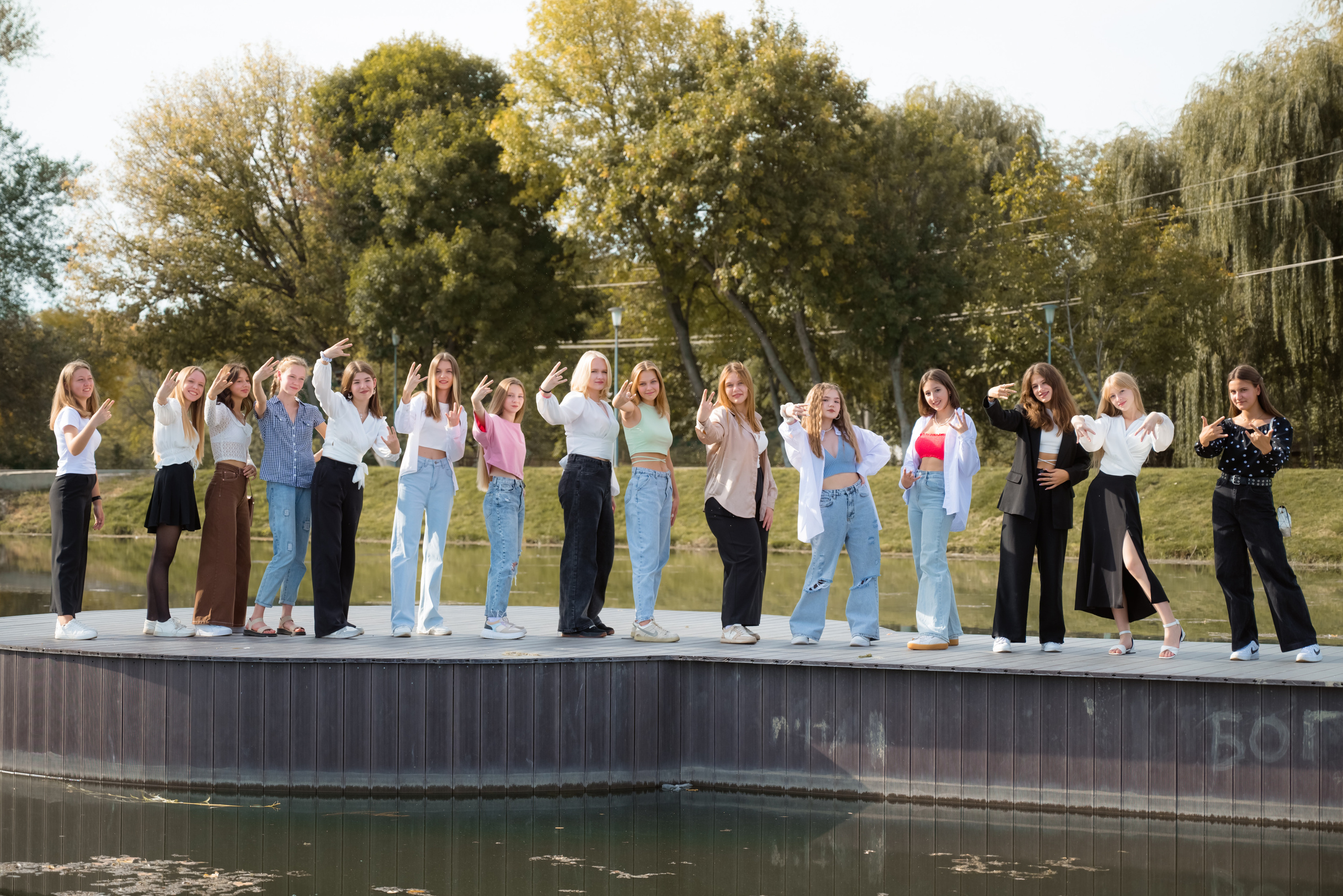 Школа 1 Лабинск. Видеосьемка, фотосьемка свадеб, юбилеев, утренников в Краснодарском кр