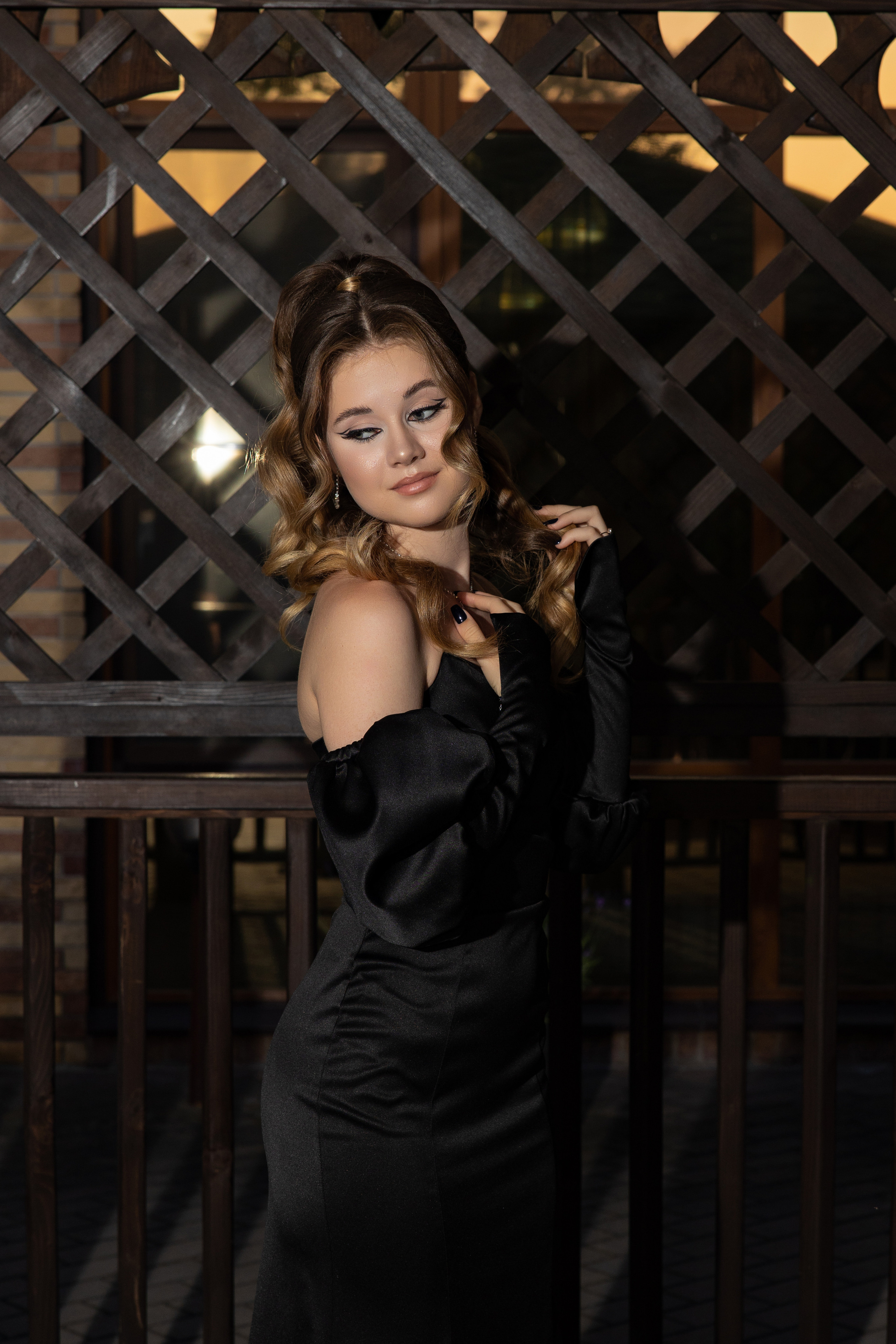 Школьный выпускной. Видеосьемка, фотосьемка свадеб, юбилеев, утренников в Краснодарском кр