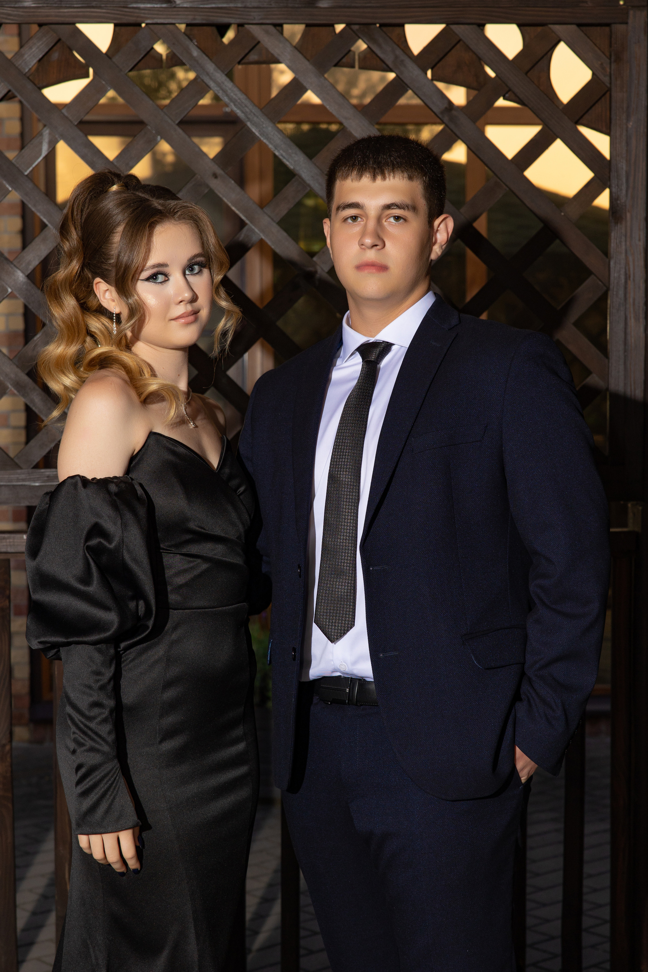 Школьный выпускной. Видеосьемка, фотосьемка свадеб, юбилеев, утренников в Краснодарском кр