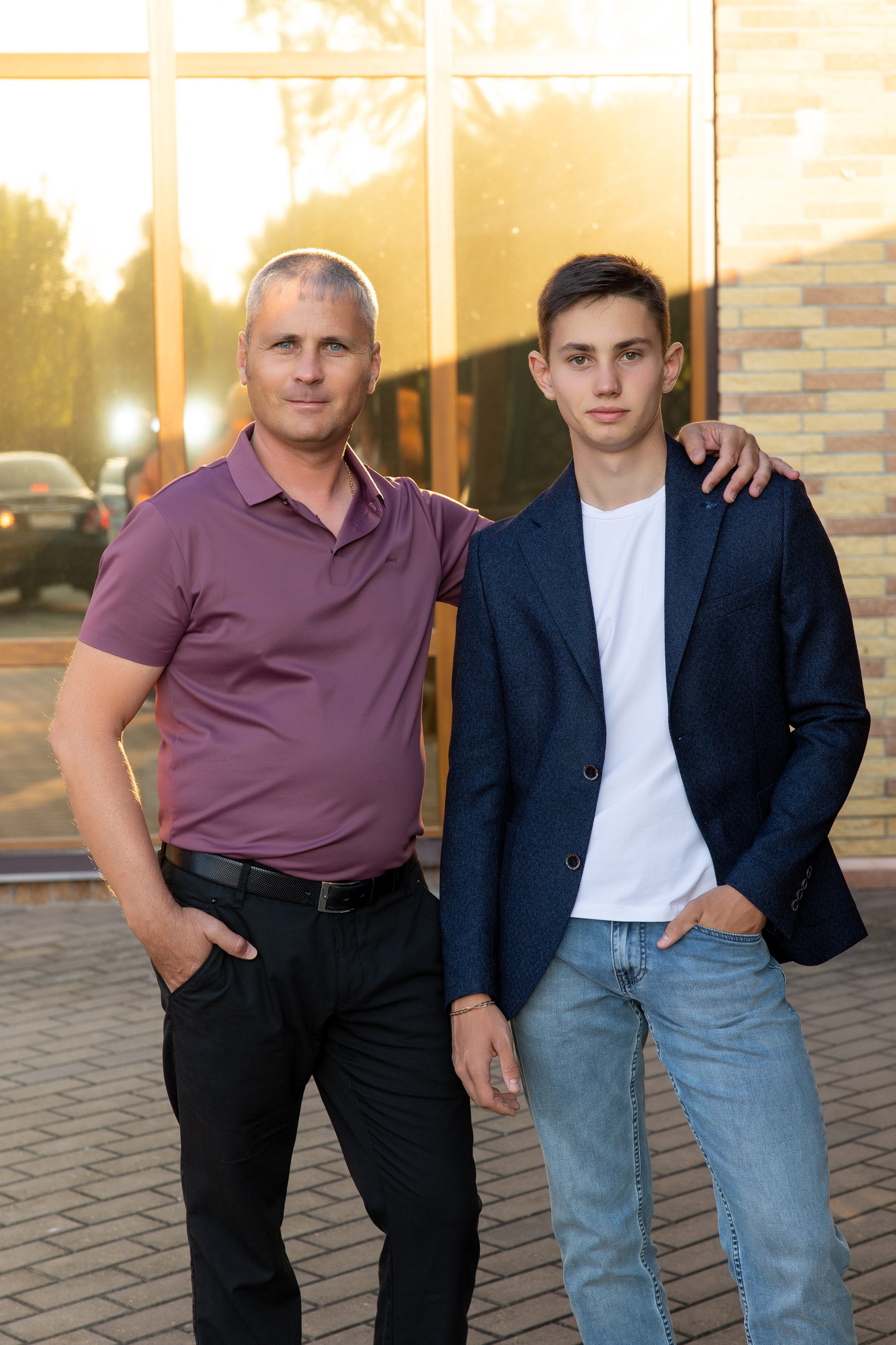 Школьный выпускной. Видеосьемка, фотосьемка свадеб, юбилеев, утренников в Краснодарском кр