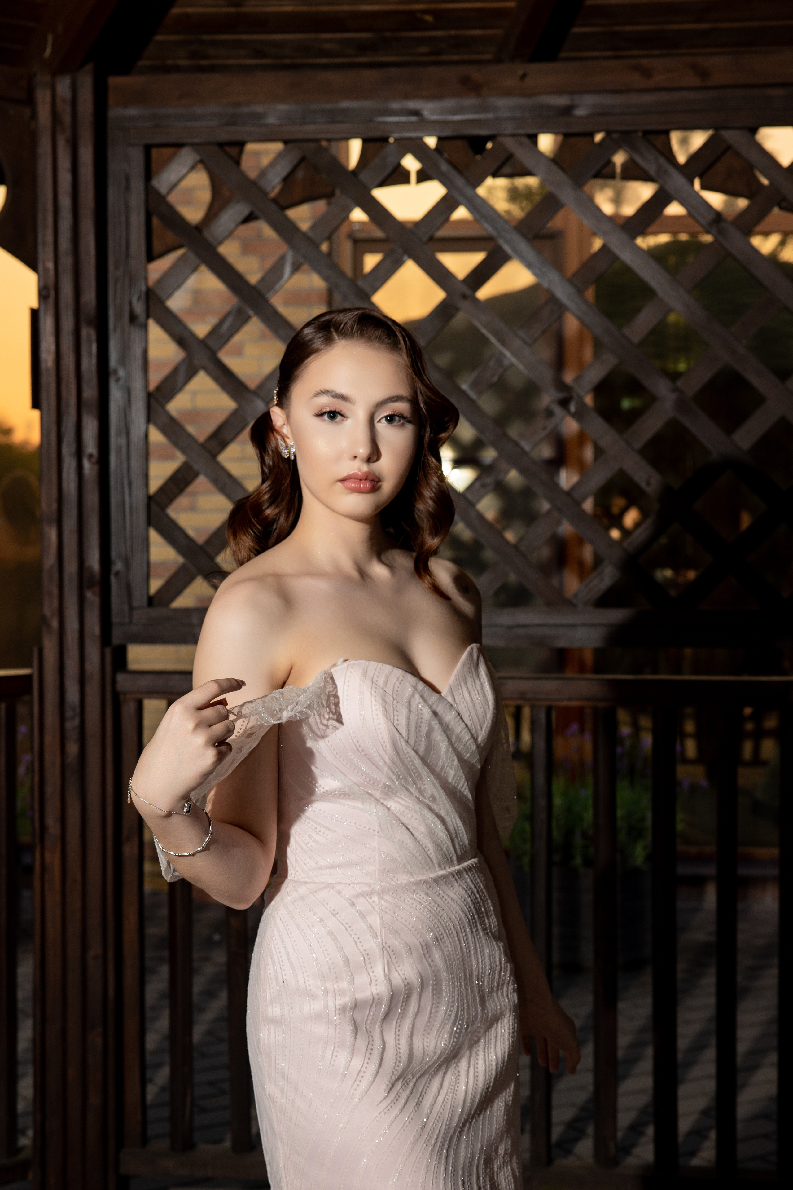 Школьный выпускной. Видеосьемка, фотосьемка свадеб, юбилеев, утренников в Краснодарском кр