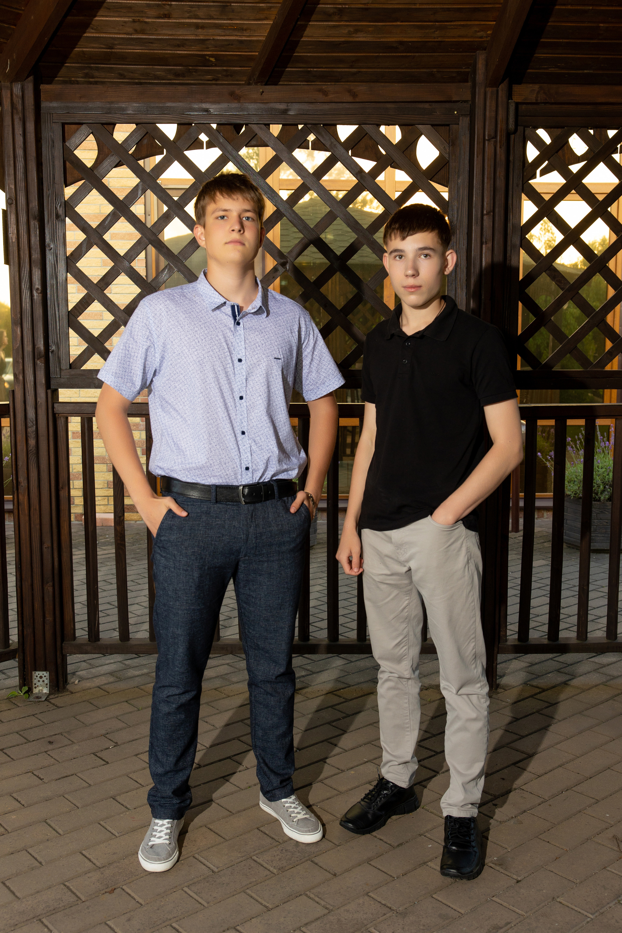 Школьный выпускной. Видеосьемка, фотосьемка свадеб, юбилеев, утренников в Краснодарском кр