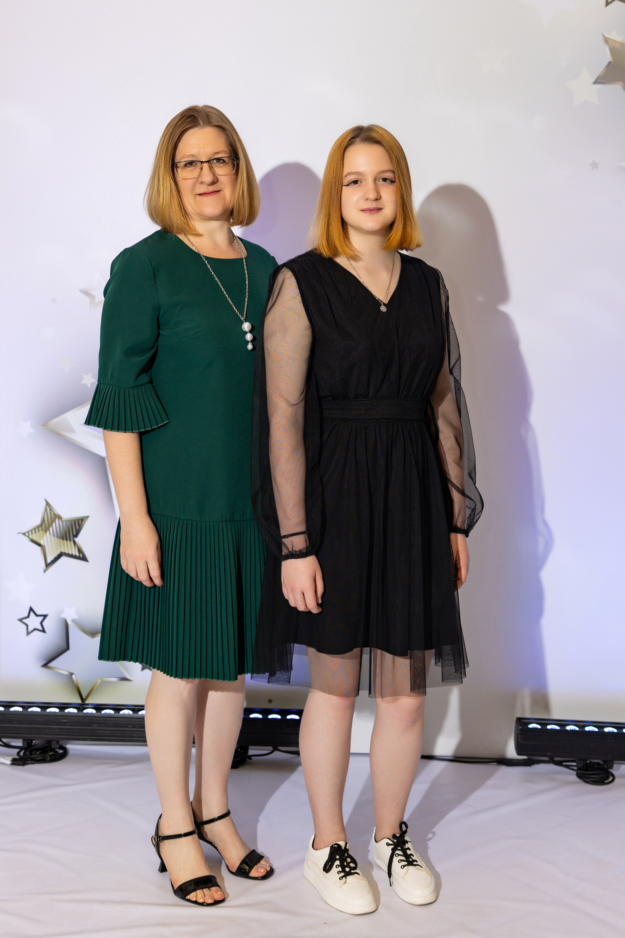 Школьный выпускной. Видеосьемка, фотосьемка свадеб, юбилеев, утренников в Краснодарском кр