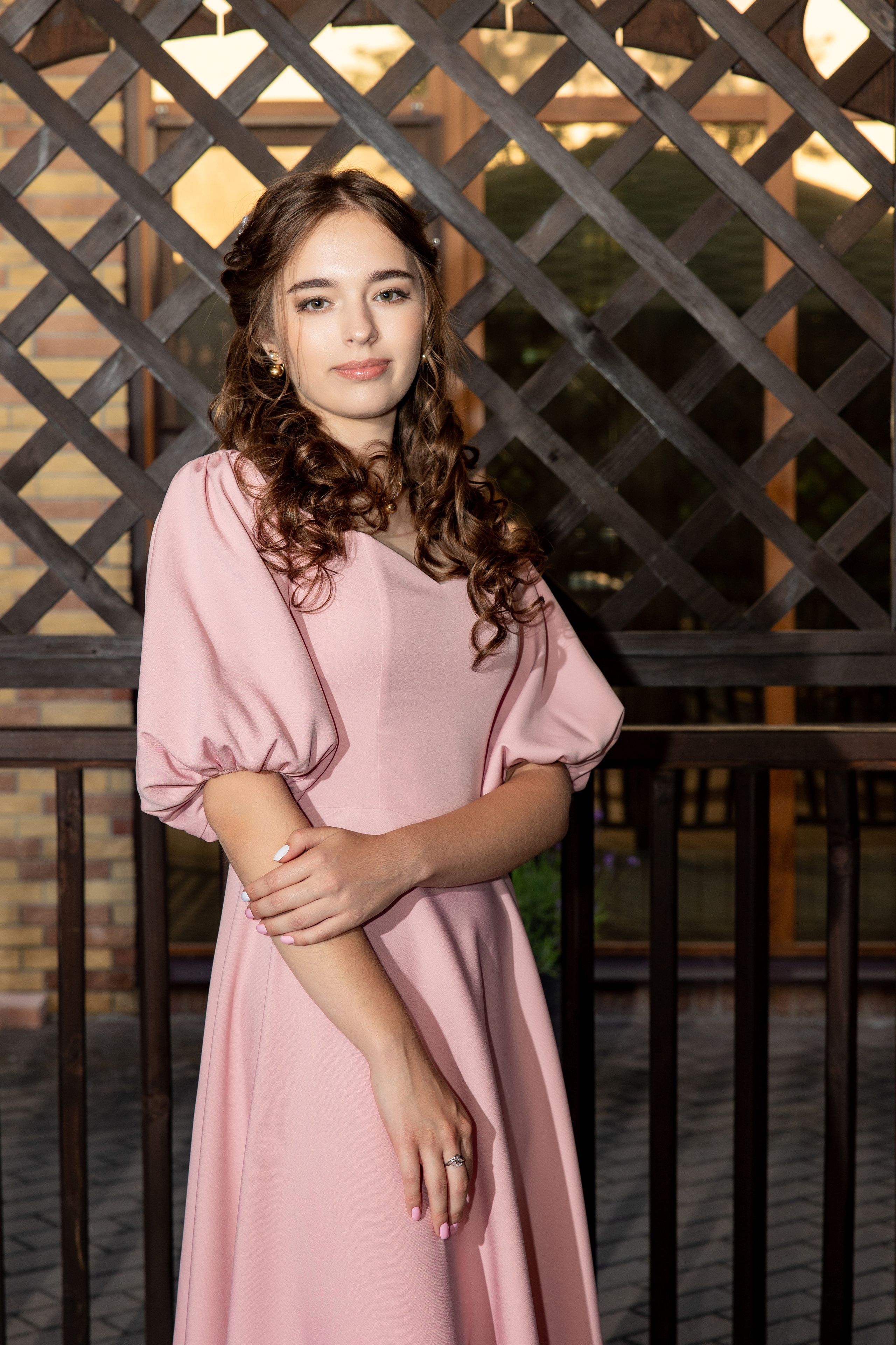 Школьный выпускной. Видеосьемка, фотосьемка свадеб, юбилеев, утренников в Краснодарском кр