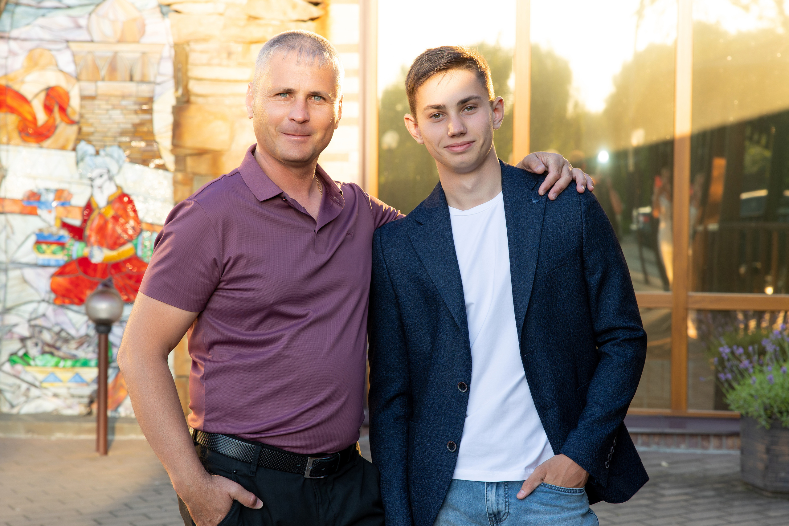 Школьный выпускной. Видеосьемка, фотосьемка свадеб, юбилеев, утренников в Краснодарском кр