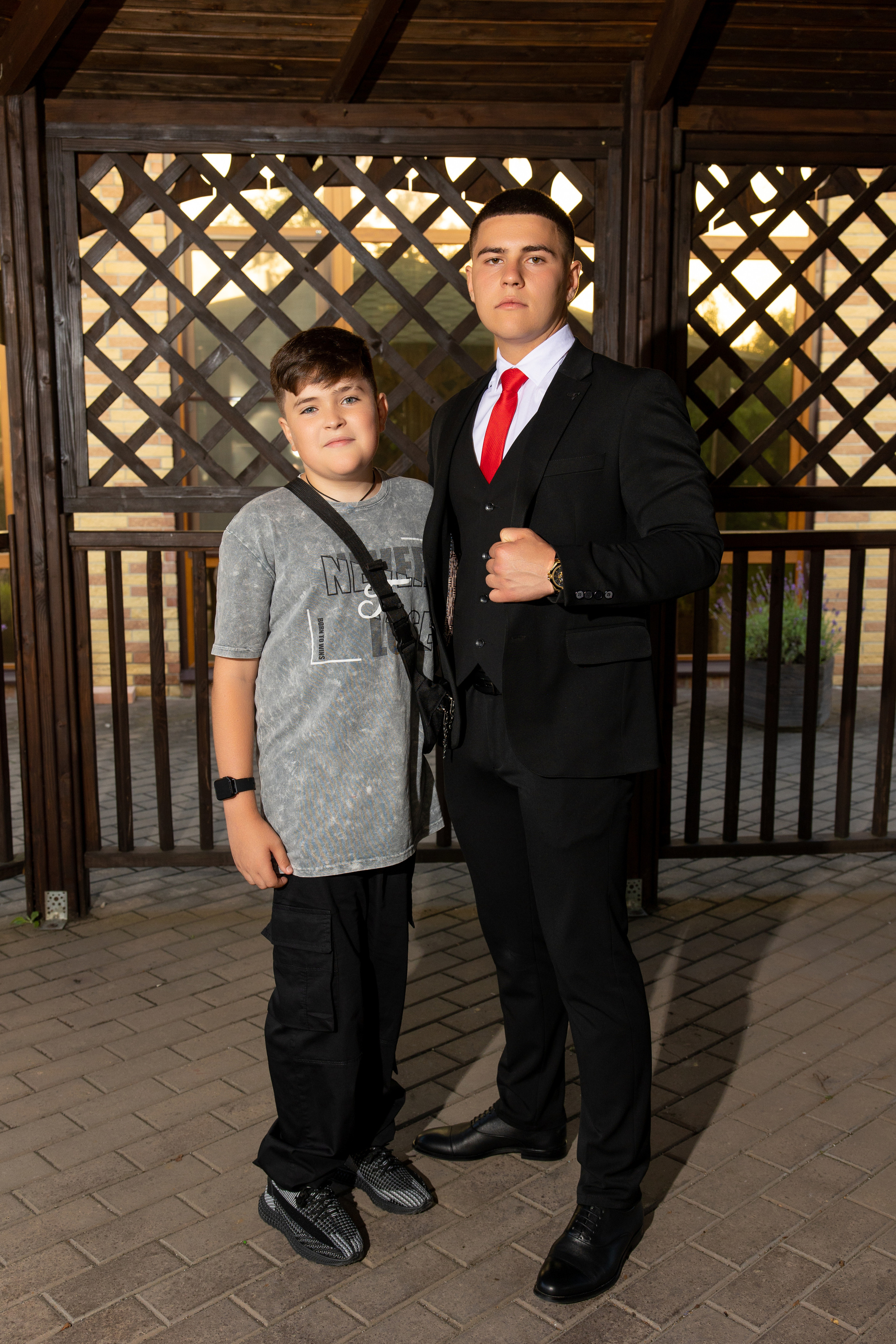 Школьный выпускной. Видеосьемка, фотосьемка свадеб, юбилеев, утренников в Краснодарском кр