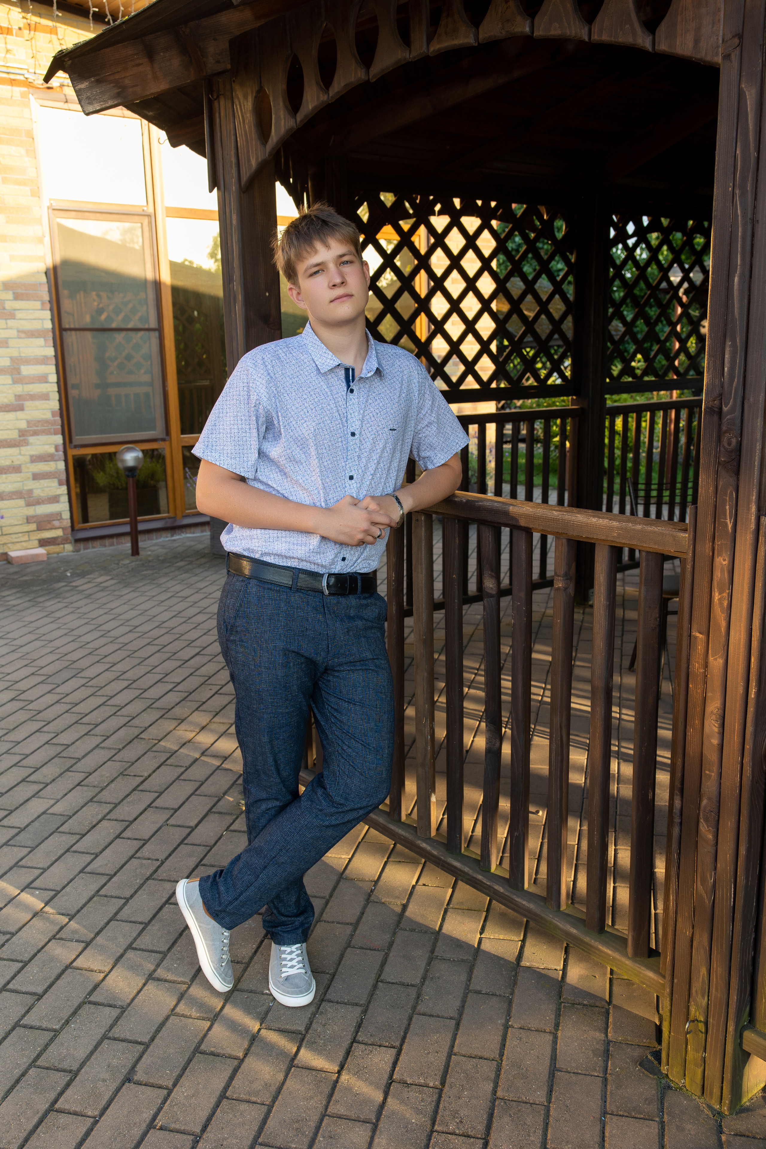 Школьный выпускной. Видеосьемка, фотосьемка свадеб, юбилеев, утренников в Краснодарском кр