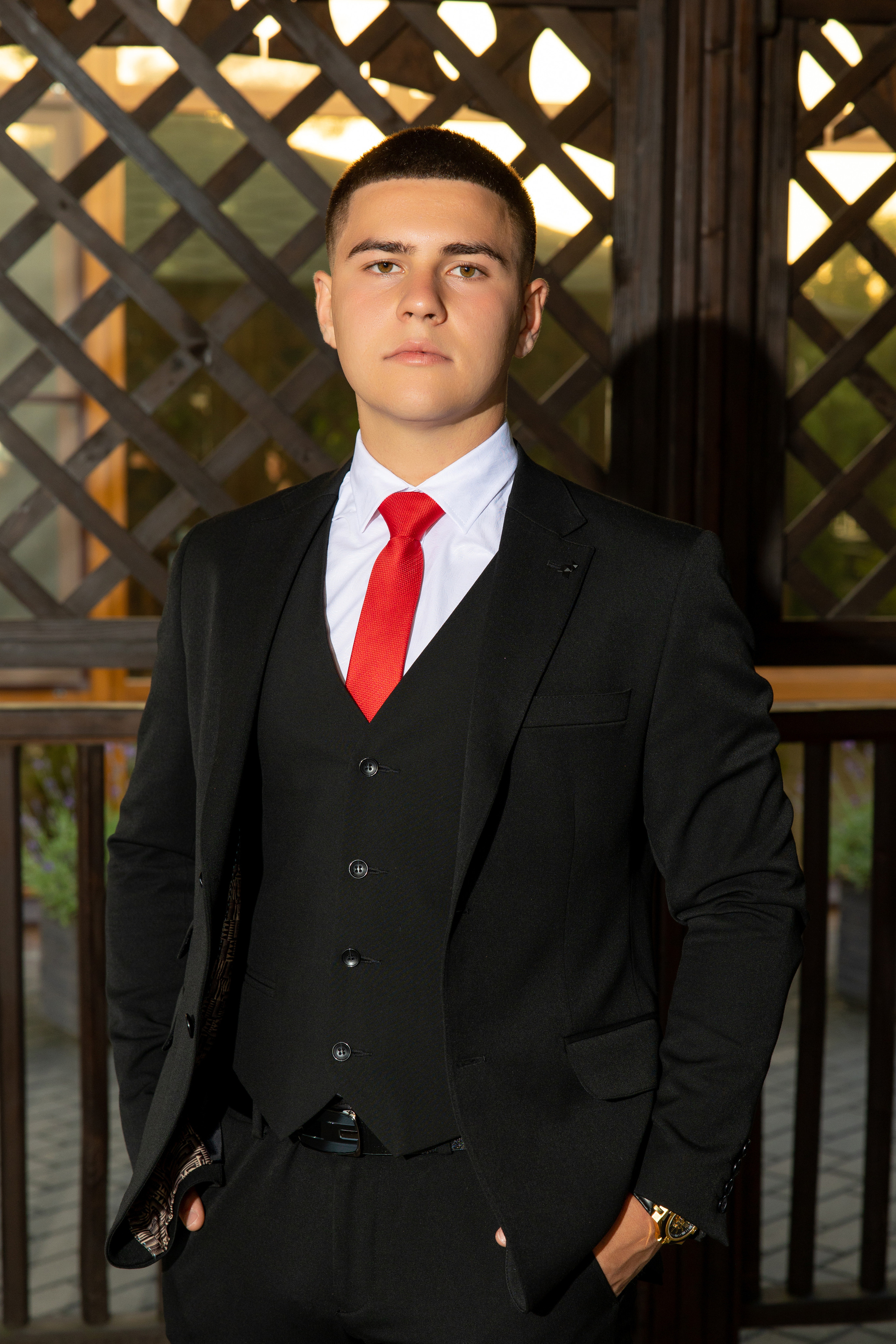 Школьный выпускной. Видеосьемка, фотосьемка свадеб, юбилеев, утренников в Краснодарском кр