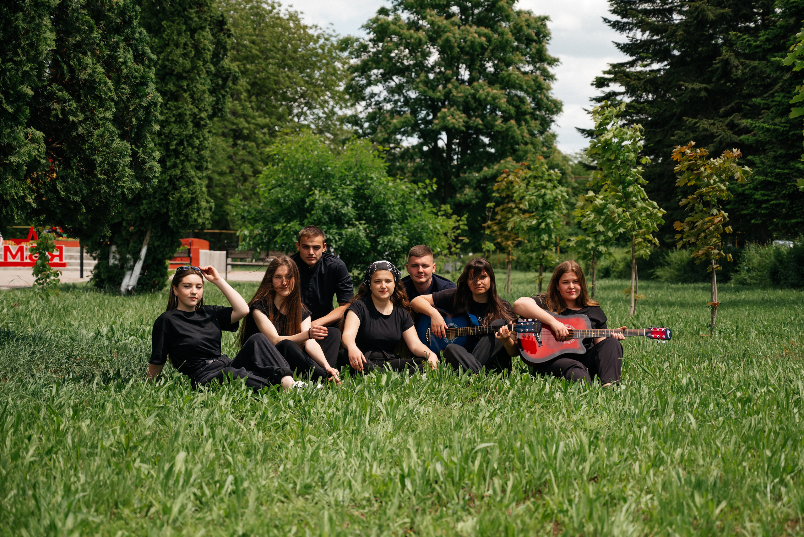 Школа п. Натырбово. Видеосьемка, фотосьемка свадеб, юбилеев, утренников в Краснодарском кр