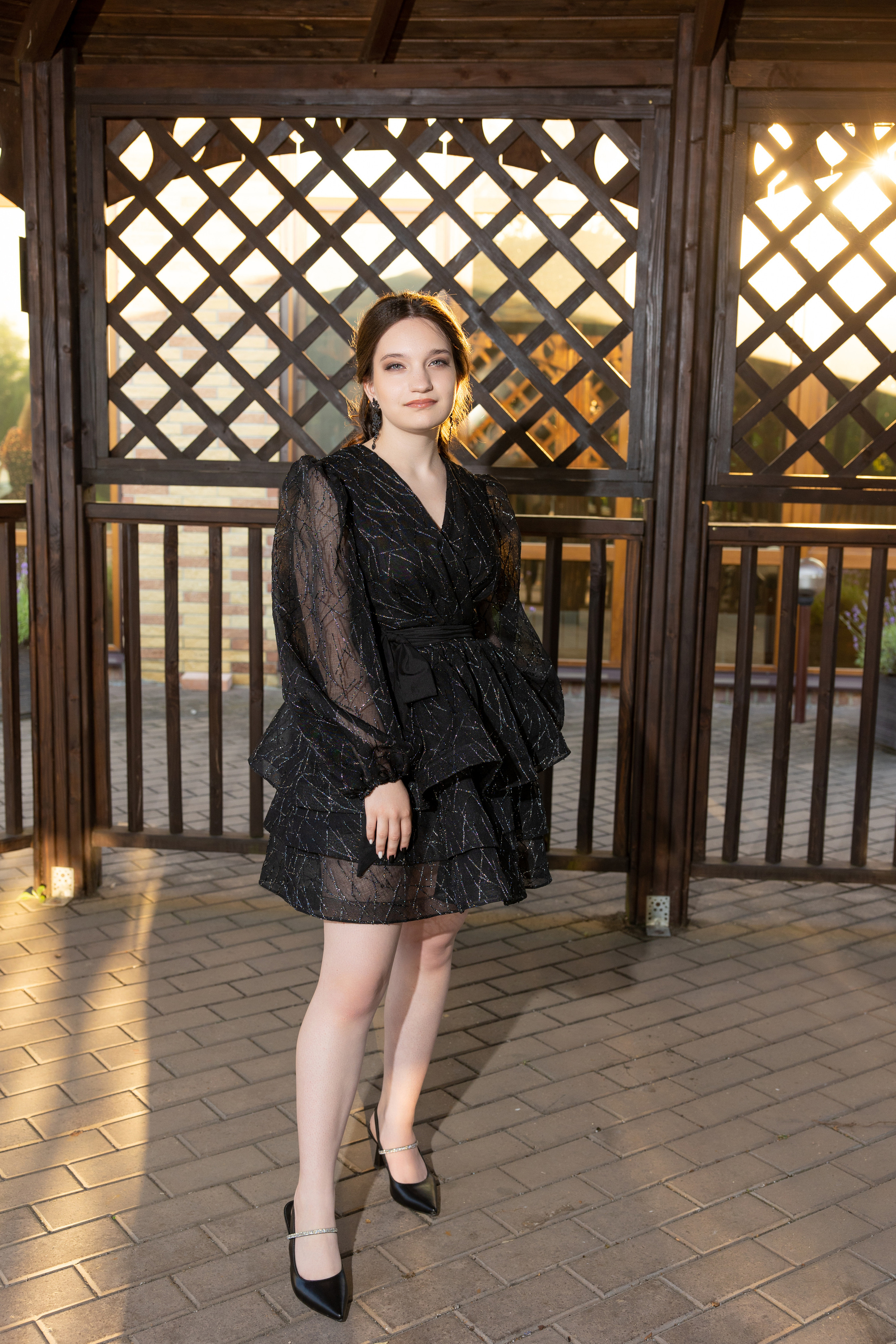 Школьный выпускной. Видеосьемка, фотосьемка свадеб, юбилеев, утренников в Краснодарском кр