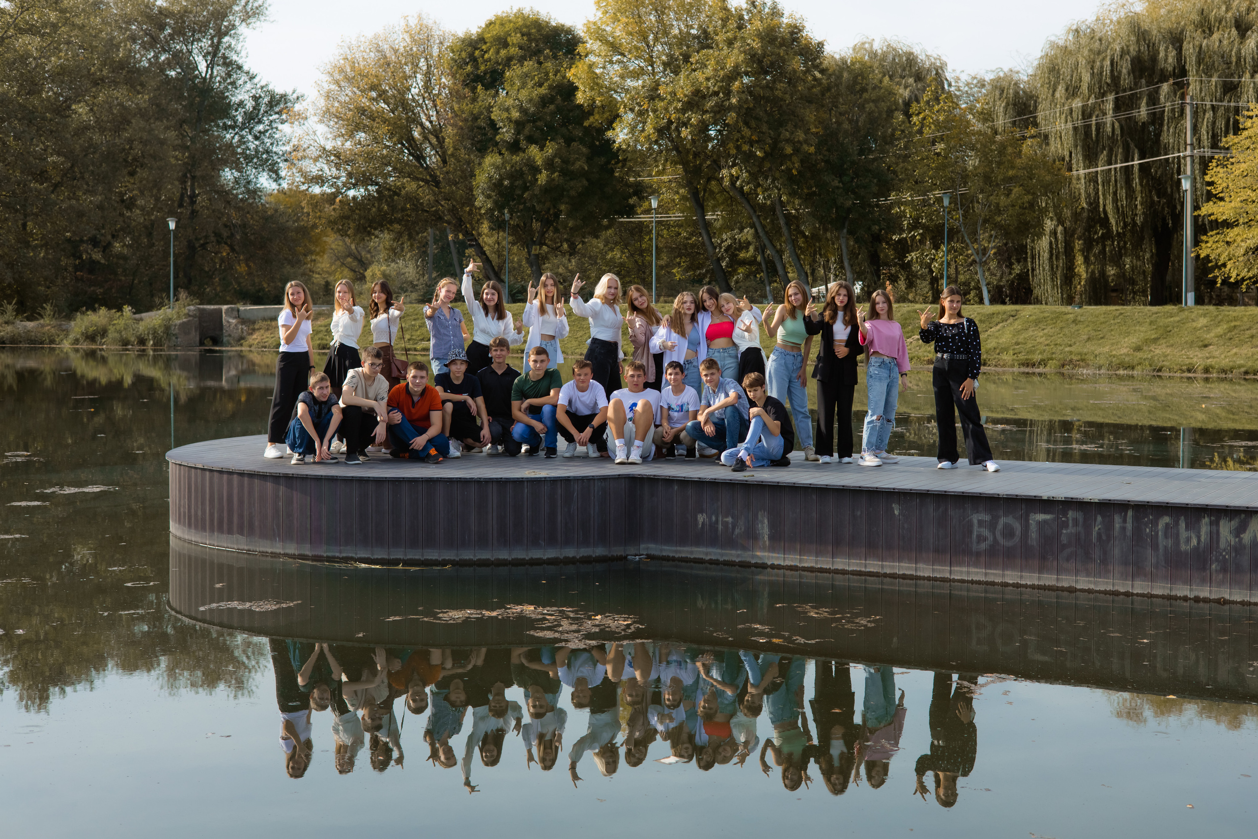 Школа 1 Лабинск. Видеосьемка, фотосьемка свадеб, юбилеев, утренников в Краснодарском кр