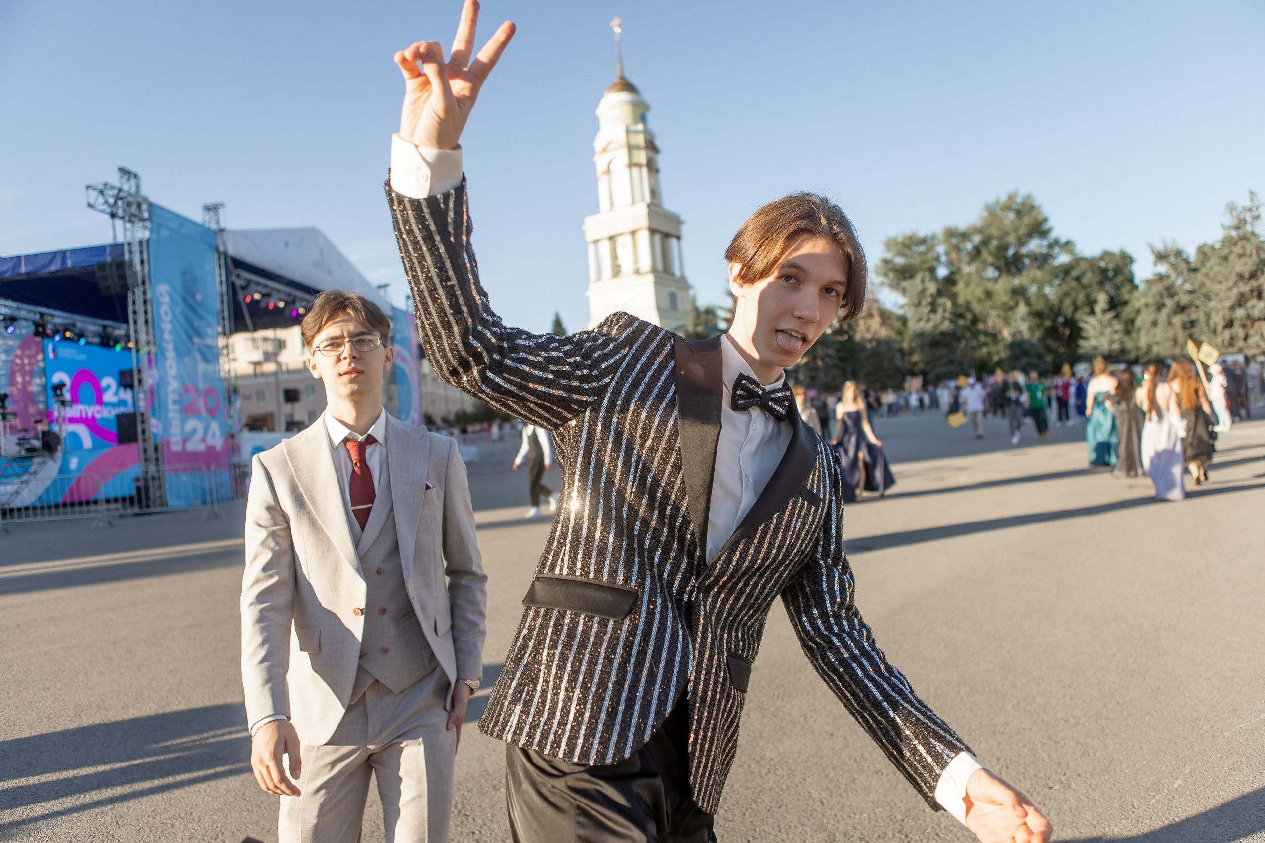 Выпускной Гимназия 12 2024 г. Свадебный и портретный Фотограф в Липецке Дмитрий Котюков