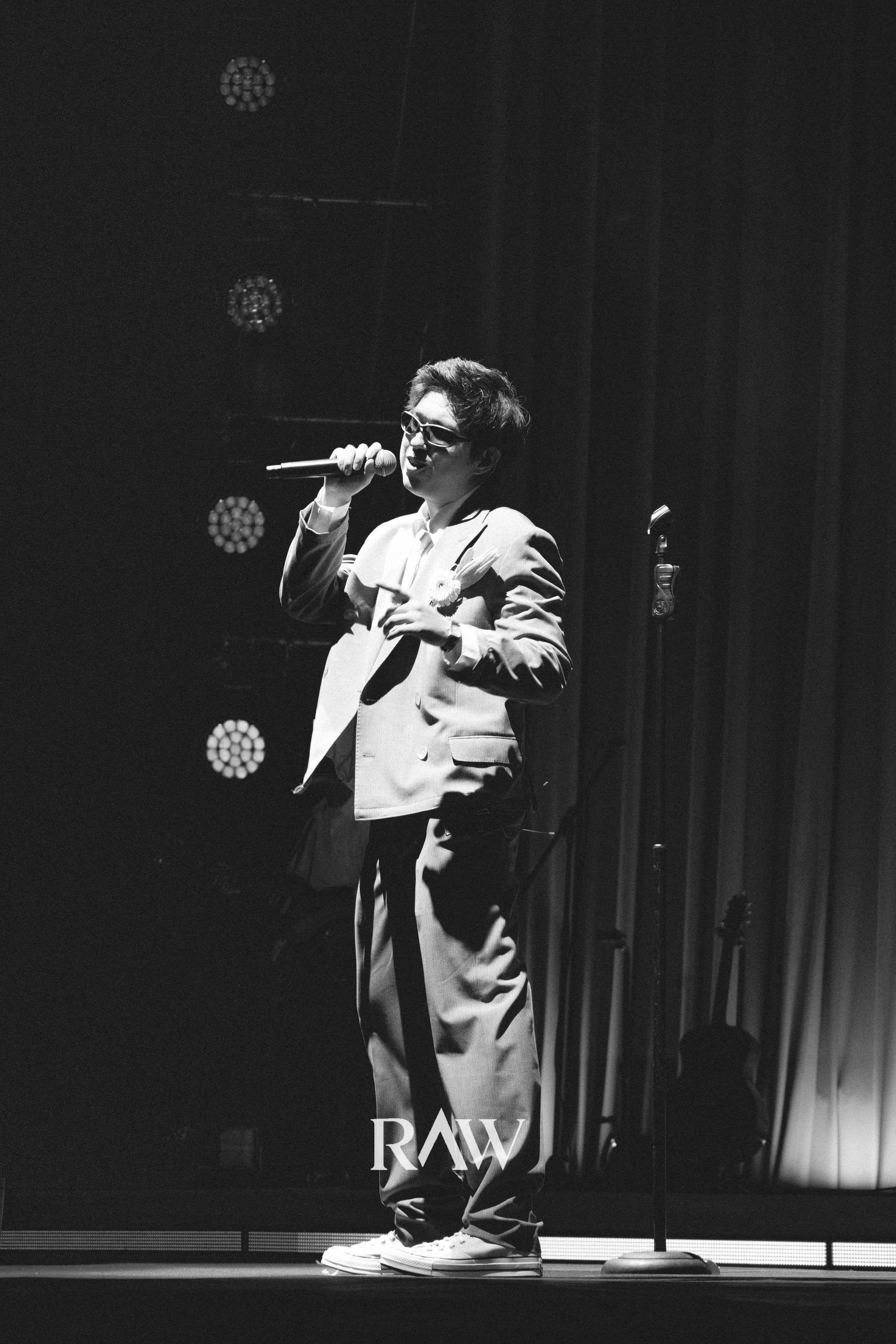 M'Dee Solo Concert. Maksiimiliano Raw фотограф Алматы