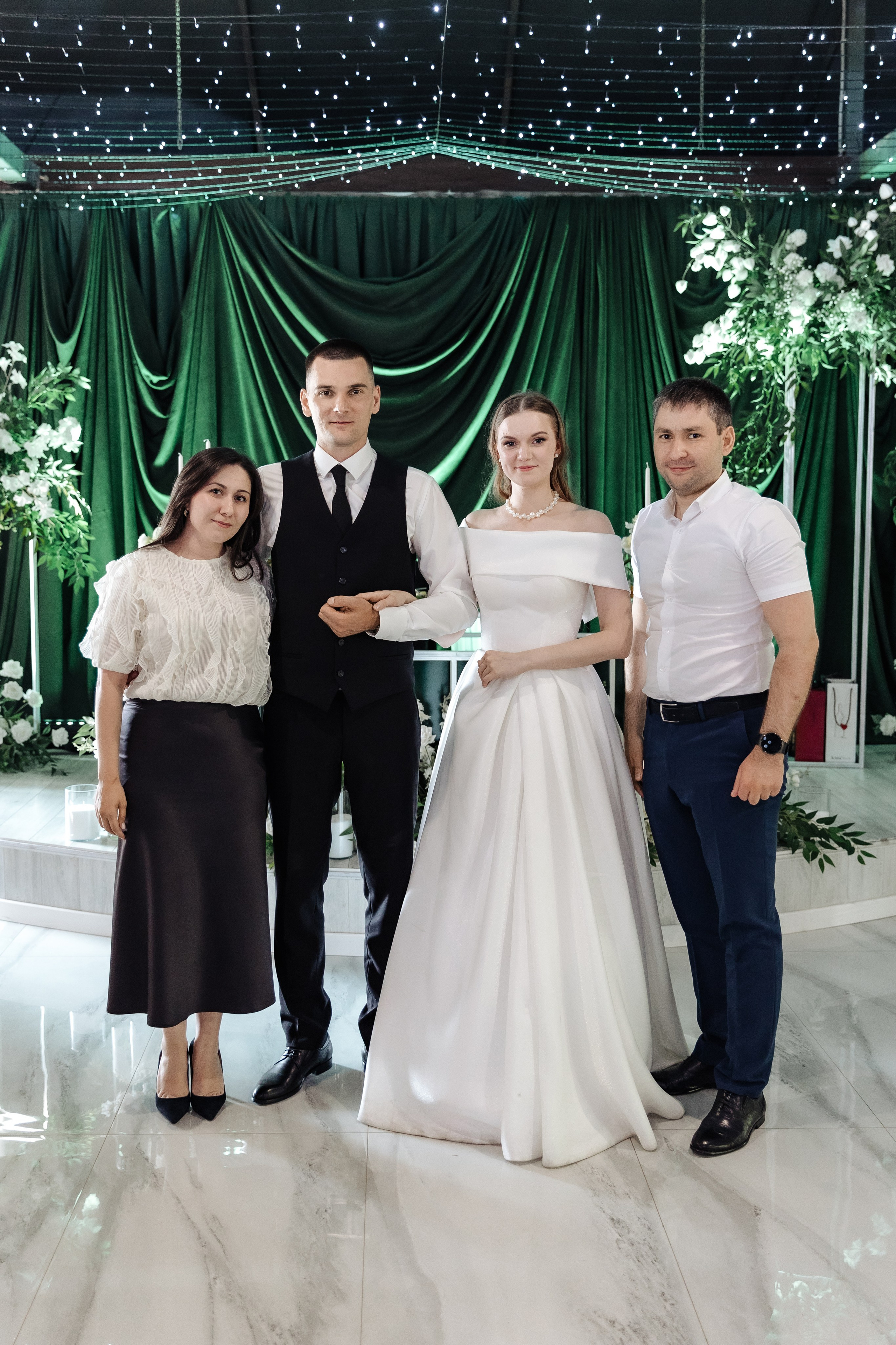 V & P. Фотограф Дзюба Марина. Свадебный фотограф