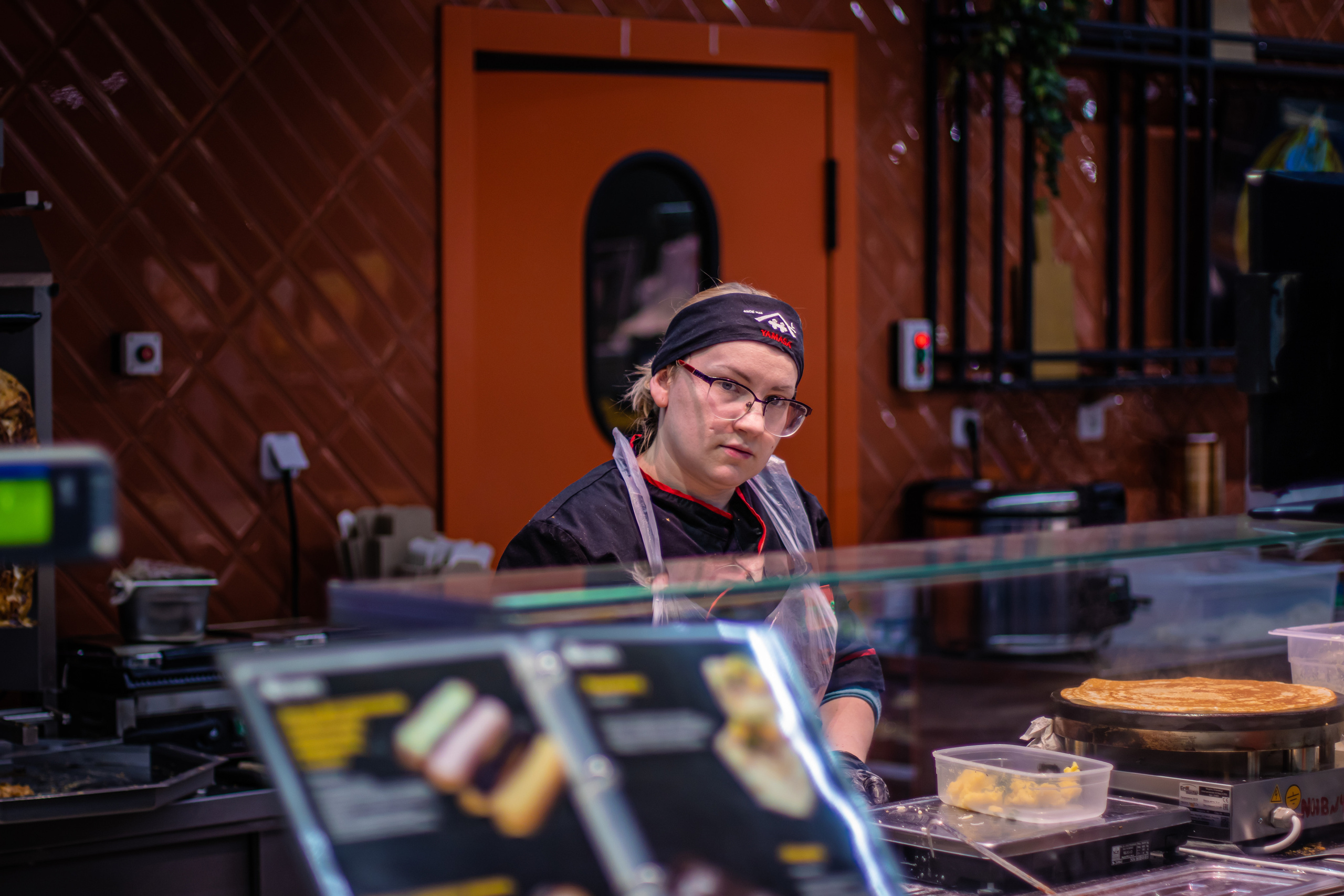 Стрит-фотография, она же — уличная фотография. Денис Климачев. Фотограф. Город Новосибирск