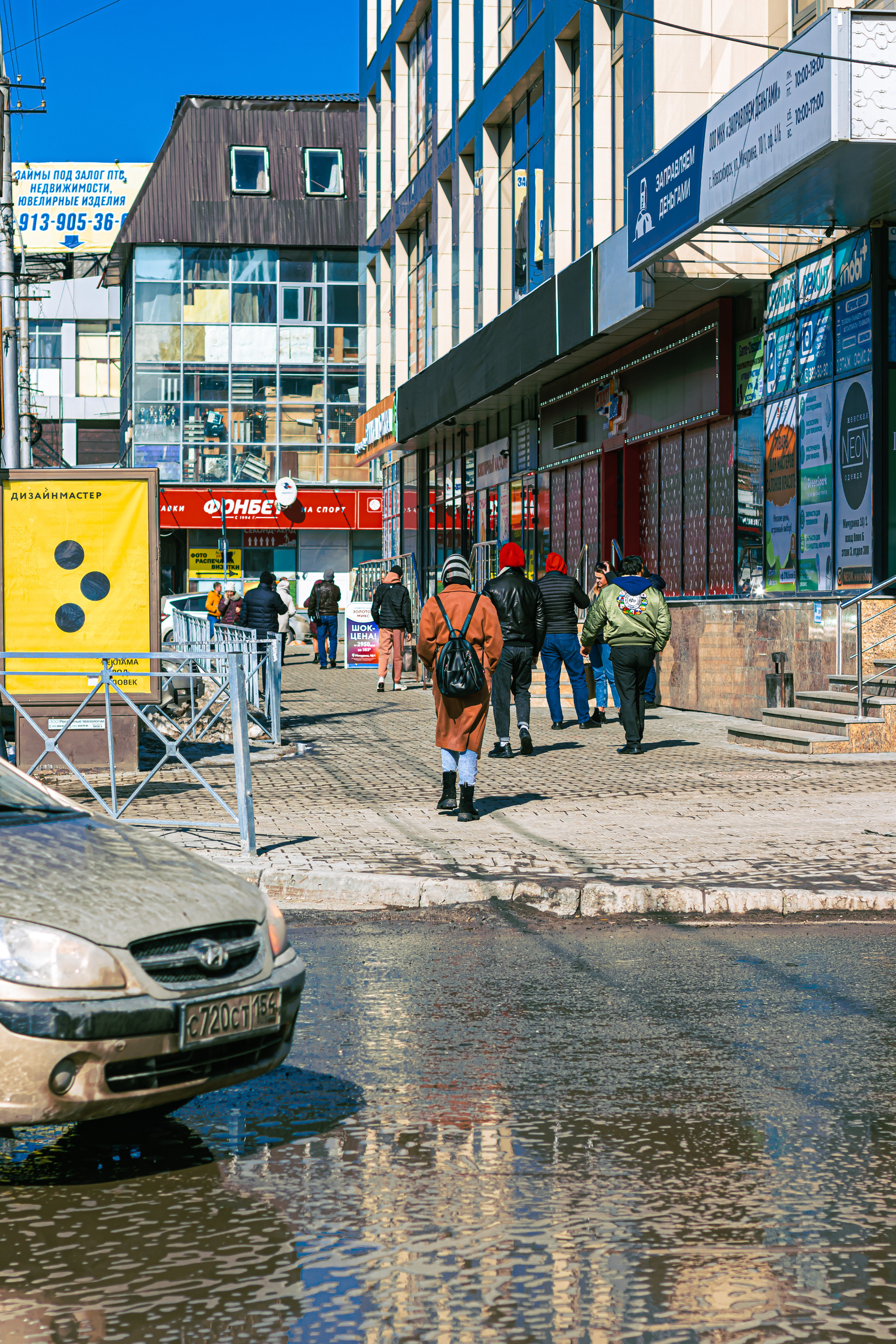 Стрит-фотография, она же — уличная фотография. Денис Климачев. Фотограф. Город Новосибирск