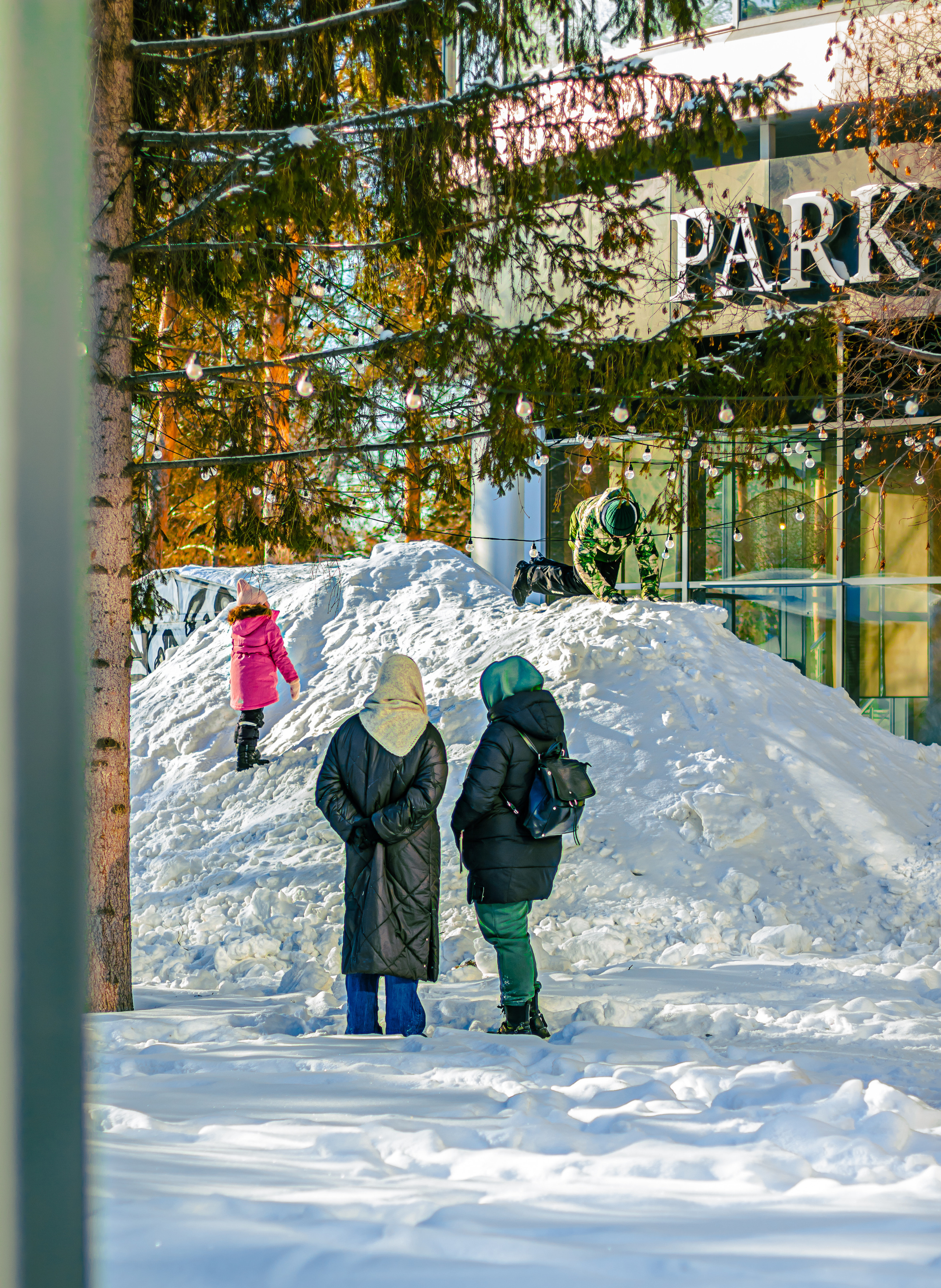 Стрит-фотография, она же — уличная фотография. Денис Климачев. Фотограф. Город Новосибирск