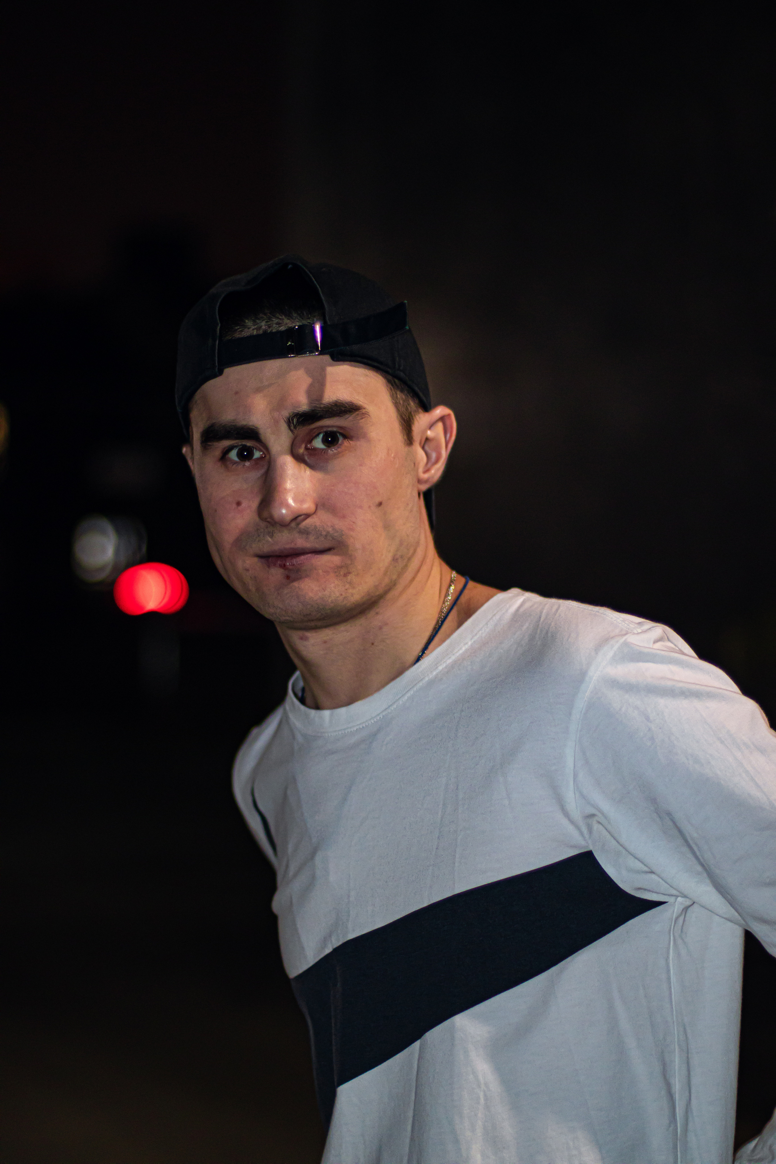 Александр | 06.05.2023 | Фотосессия в темное время суток. Денис Климачев. Фотограф. Город Новосибирск