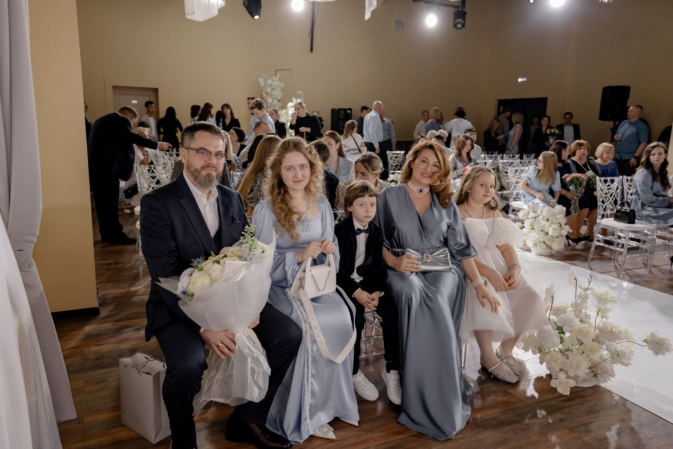 СВАДЕБНАЯ СЬЕМКА СБОРОВ В ОТЕЛЕ И ВЫЕЗД НА ЦЕРЕМОНИЮ (СНЯТО В СИБИРЕ В НИЖНЕВАРТОВСКЕ). Профессиональный фотограф, Санкт-Петербург — Виктория Богомолова