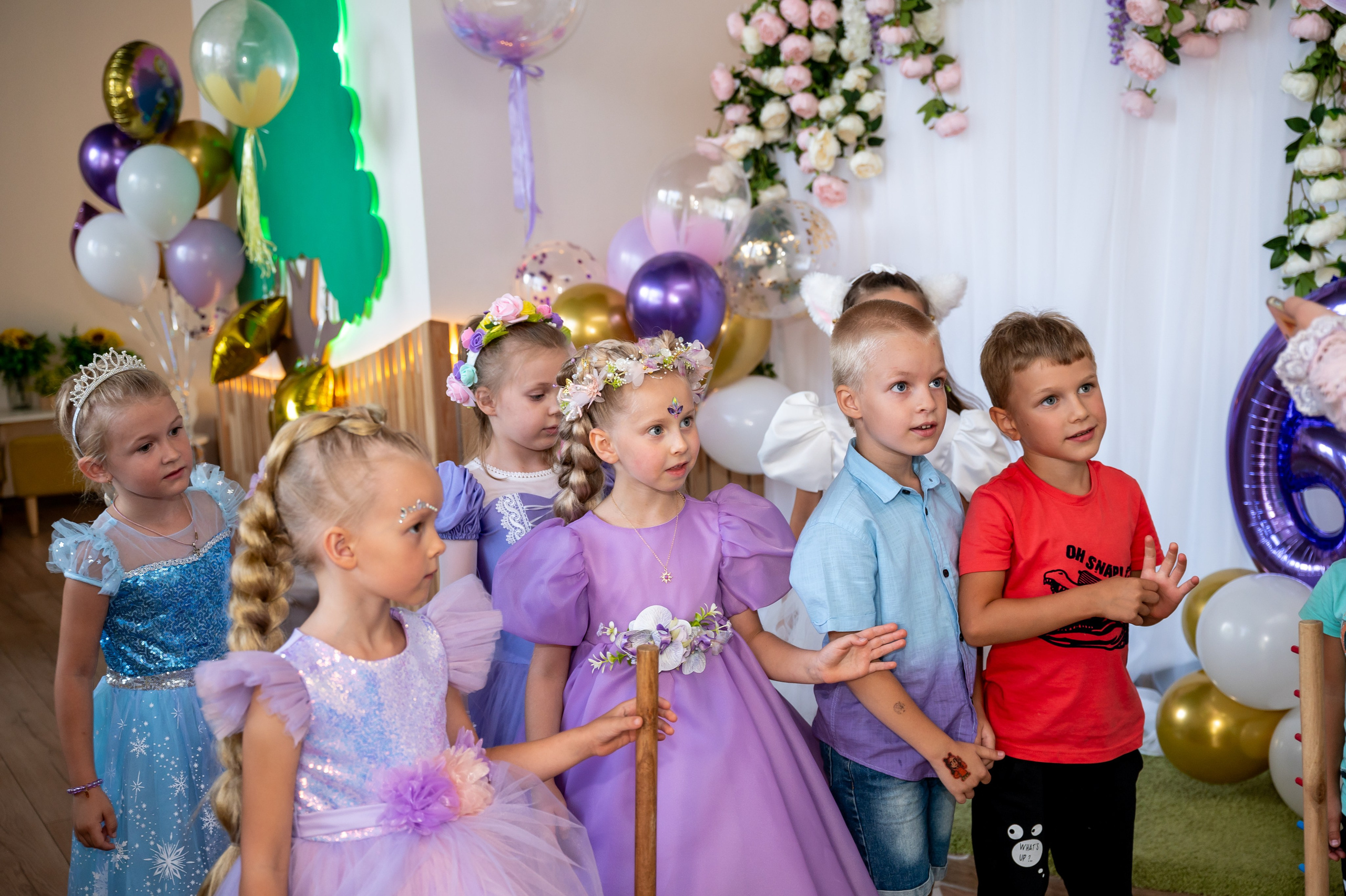 ДР в лофте с фокусником