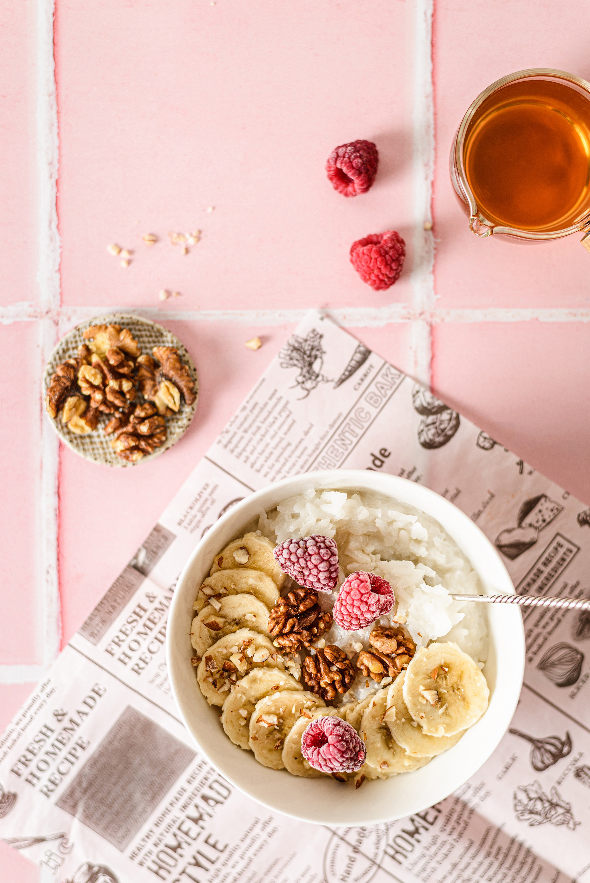 Рисовая каша с бананом и малиной