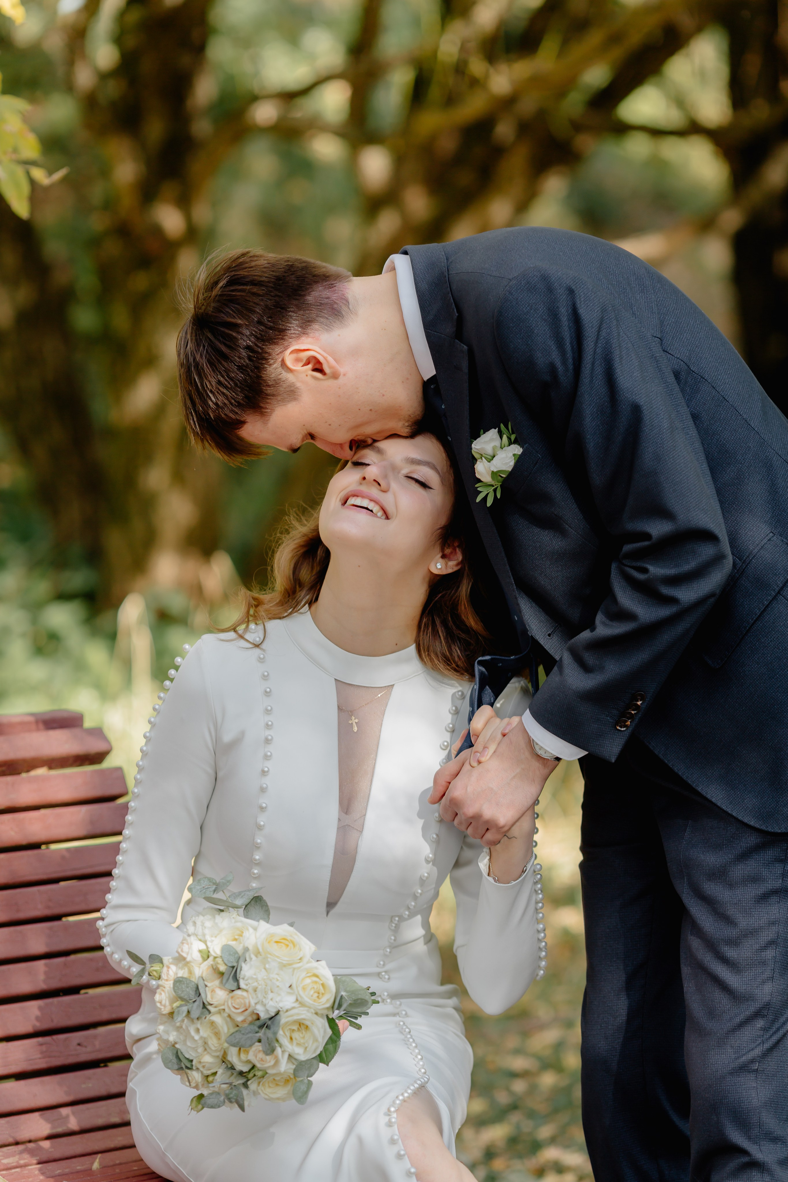 Выбрать фотографа на свадьбу в Зеленограде. Свадебный фотограф Александр Абрамов Москва / Зеленоград