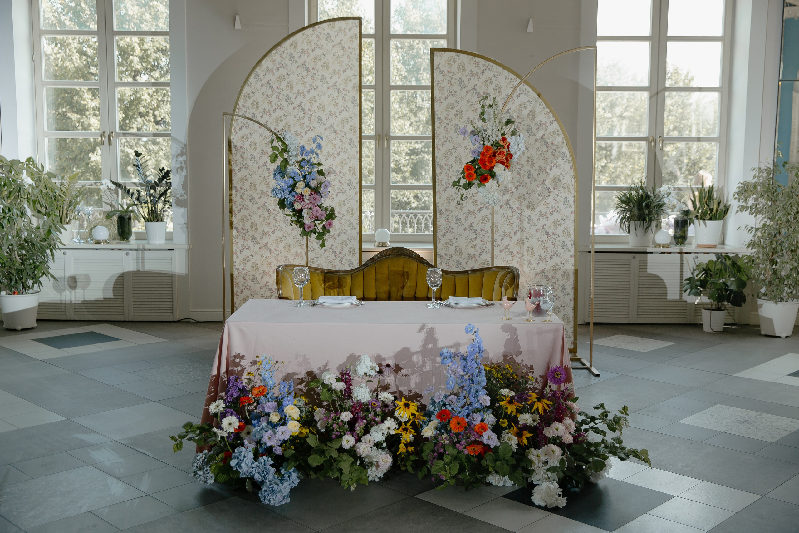 25.08.2024. RETOUCH-HOUSE