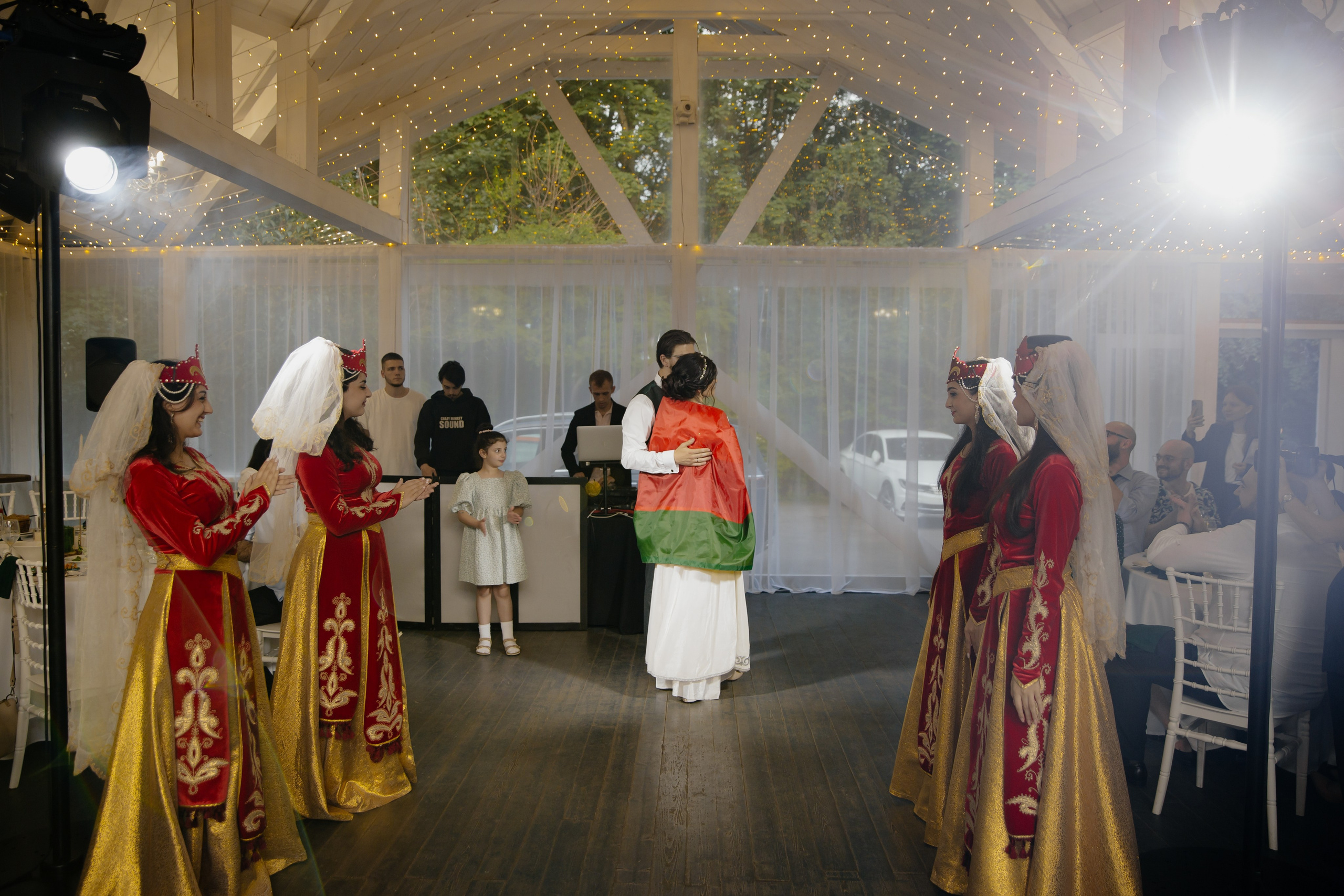 16.06.2024. RETOUCH-HOUSE