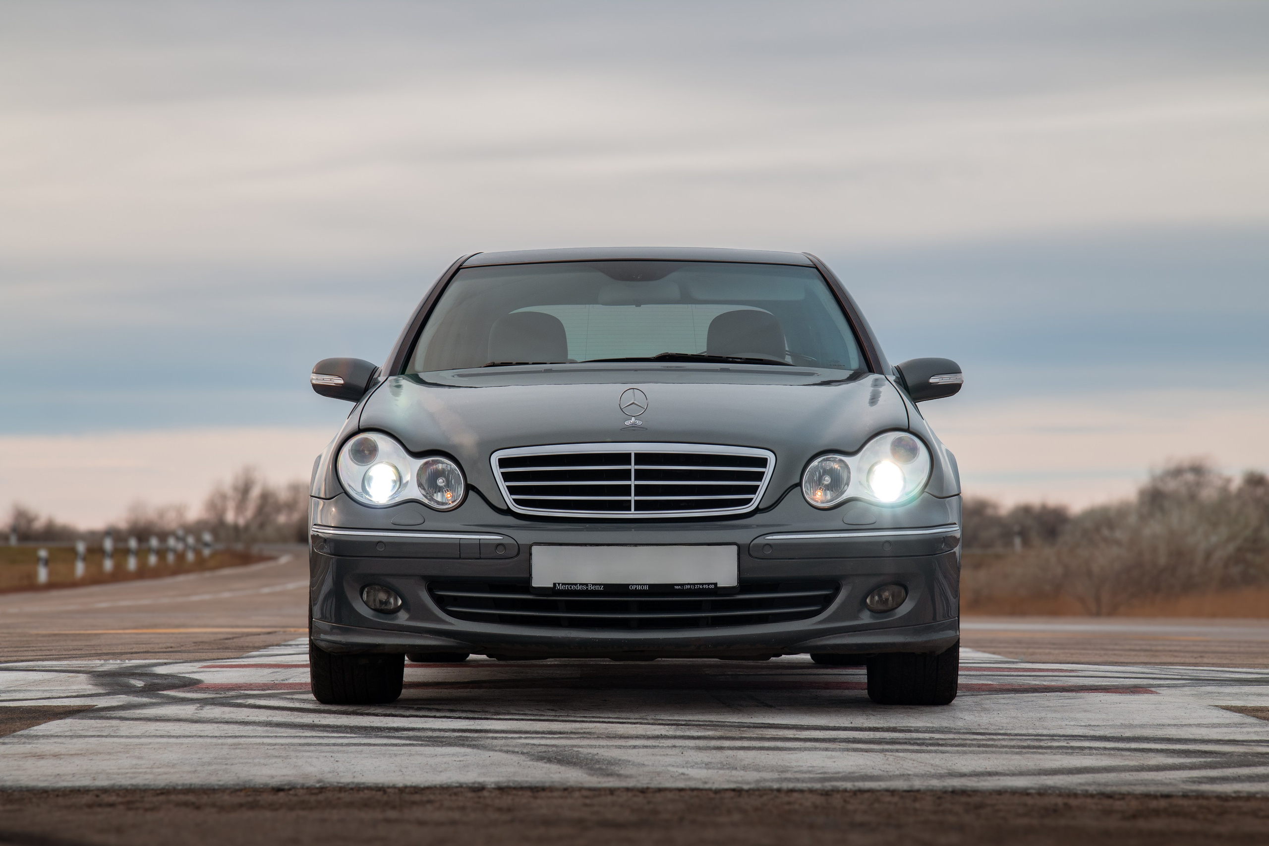 Mercedes-Benz C280. Автомобильный фотограф и видеограф в Новосибирске|Александра Косухина