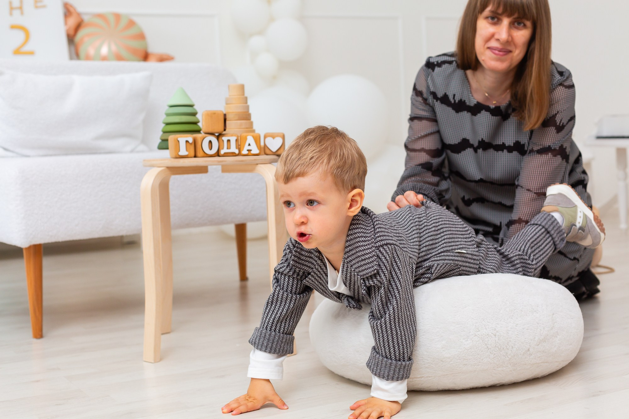 2 года Роману. Студийная съёмка. Фотограф в Волгограде и Волжском Наталья Фирсова