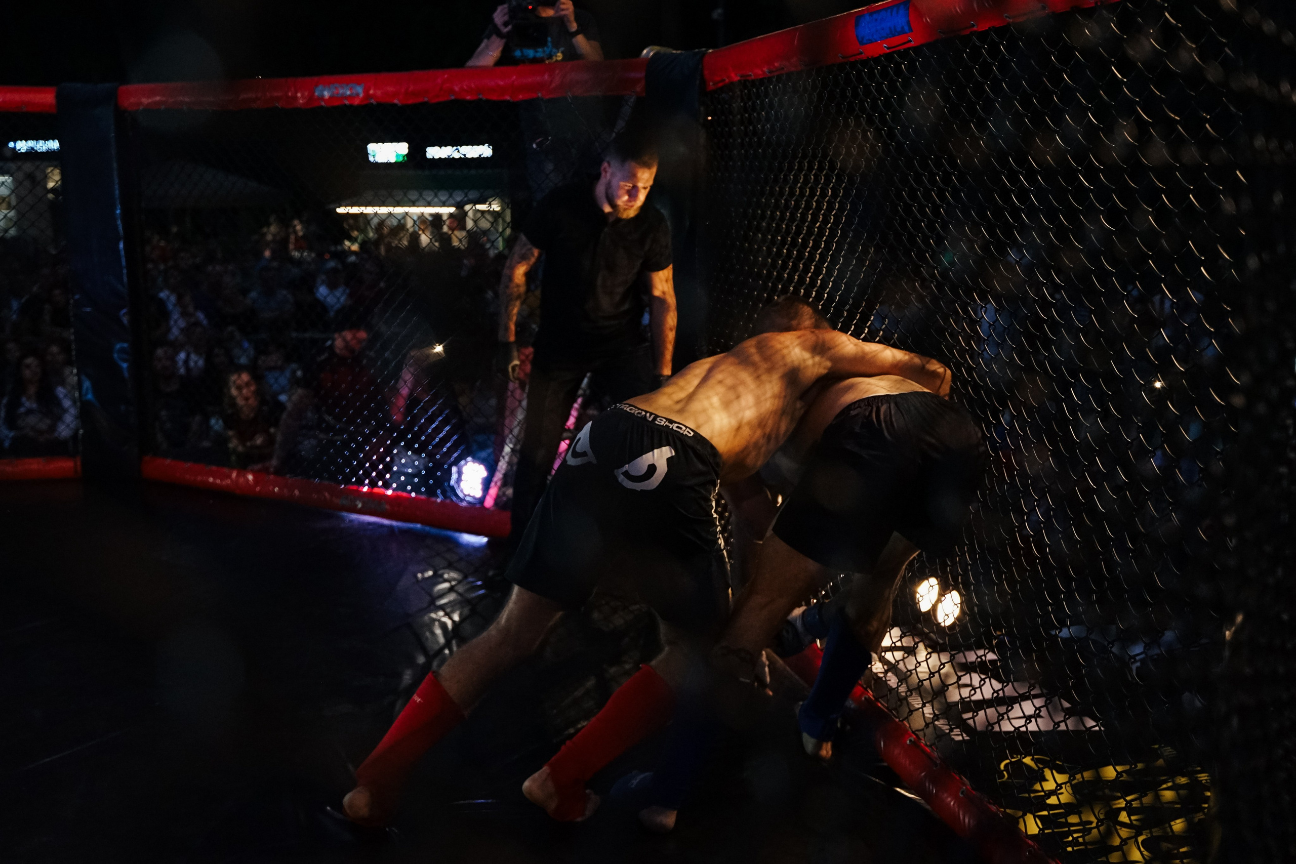 Вечер боев в ЦПКиО. Фотограф Надежда Погребняк | Рязань | Москва