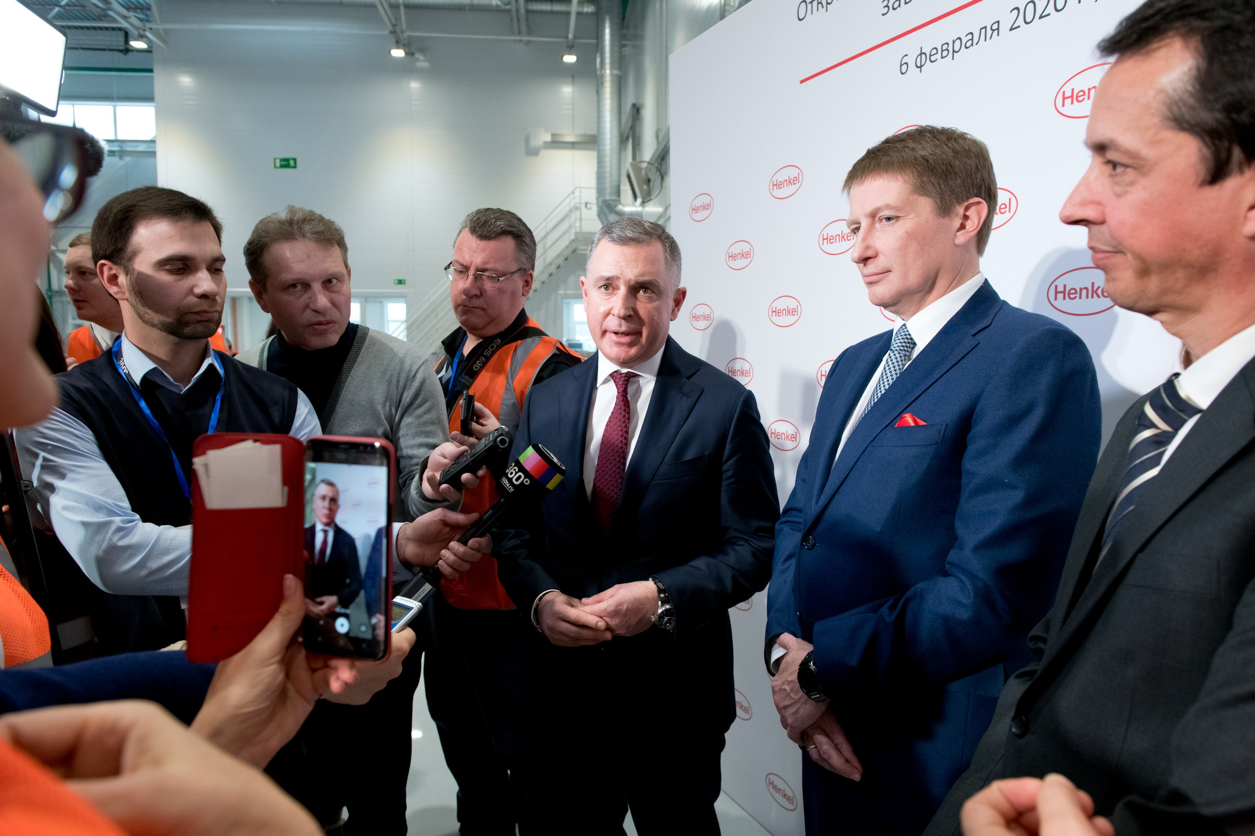 Открытие завода Henkel в Ногинске. Репортажный фотограф и видеограф Слава Думчев. Тимбилдинги, отчетники, корпоративы