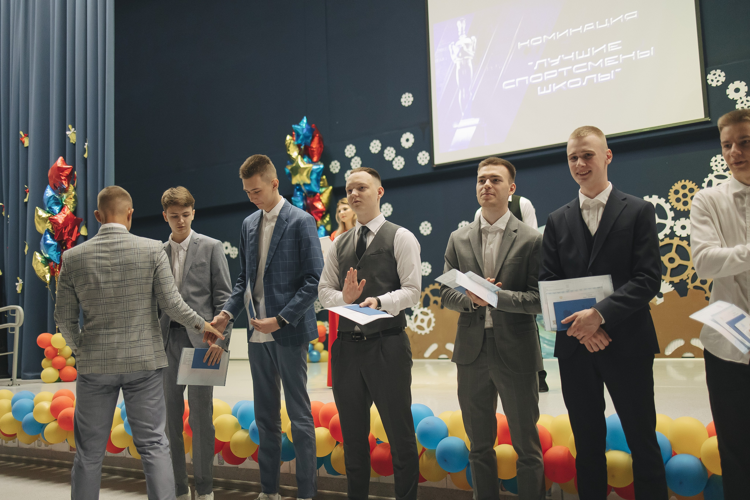 Выпускной Сосны. Свадебный и женский фотограф