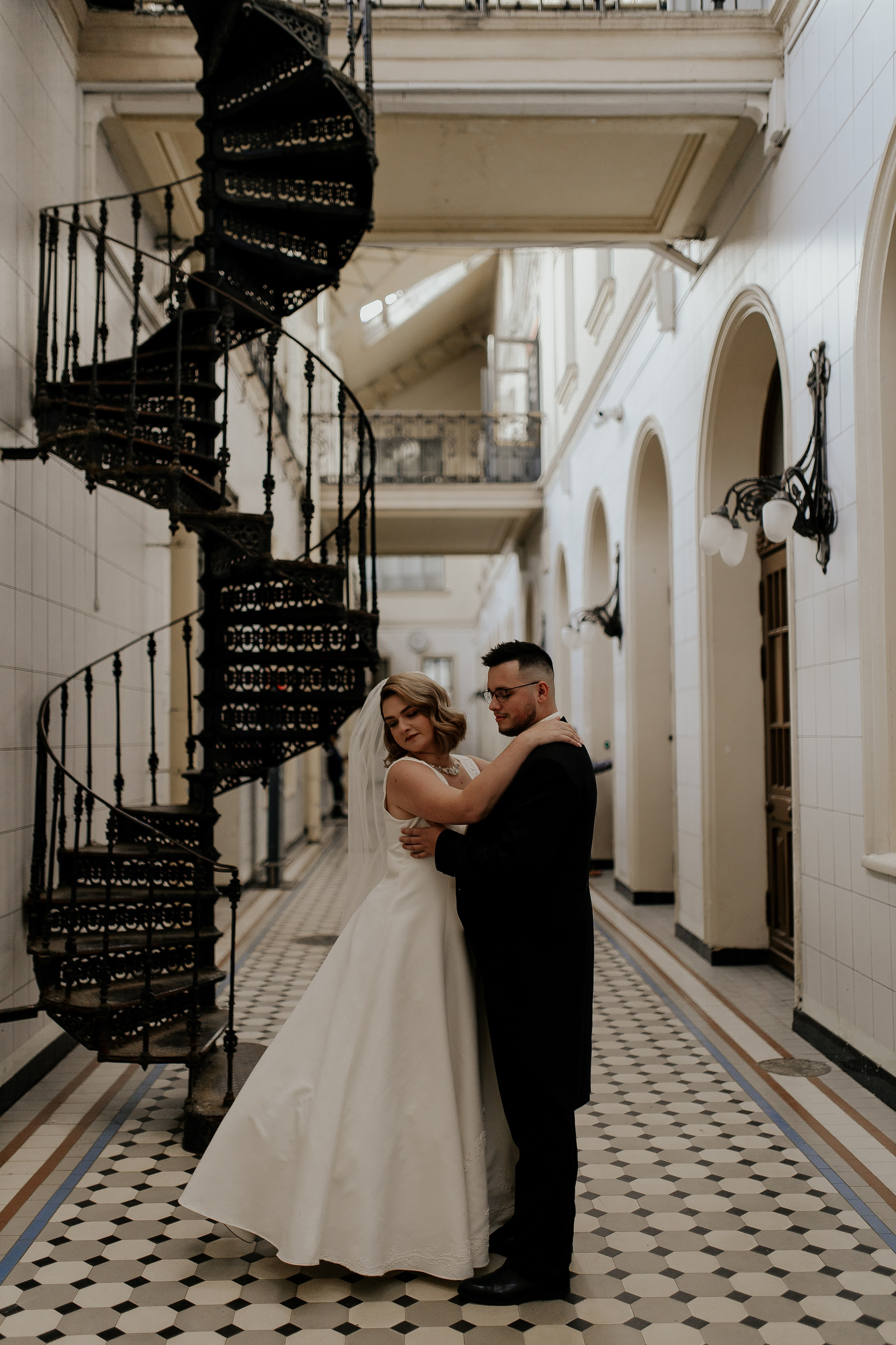 Свадебные фотографии из Эрмитажа. Фотограф в Санкт-Петербурге Лиза Семченкова