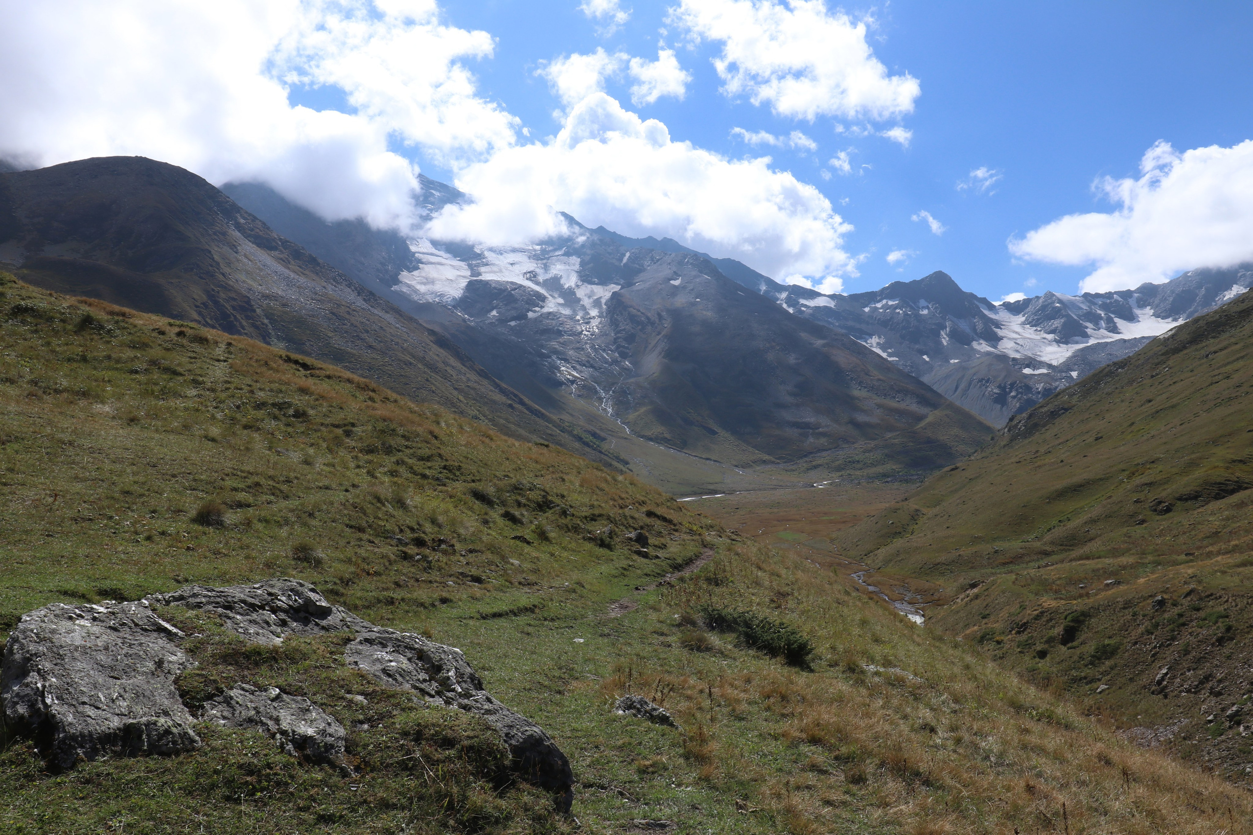 Приэльбрусье. Сентябрь 2024. Путешественник-фотограф из Санкт-Петербурга Татьяна Свистулина