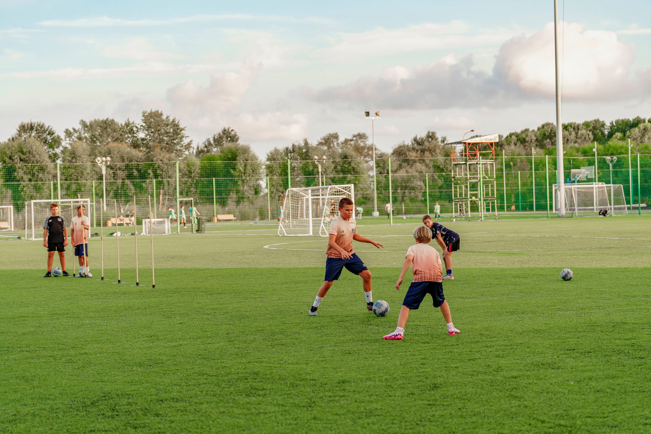 Футбол, тренировки. Фотограф видеограф Геннадий Янбаев в Сочи, Краснодаре