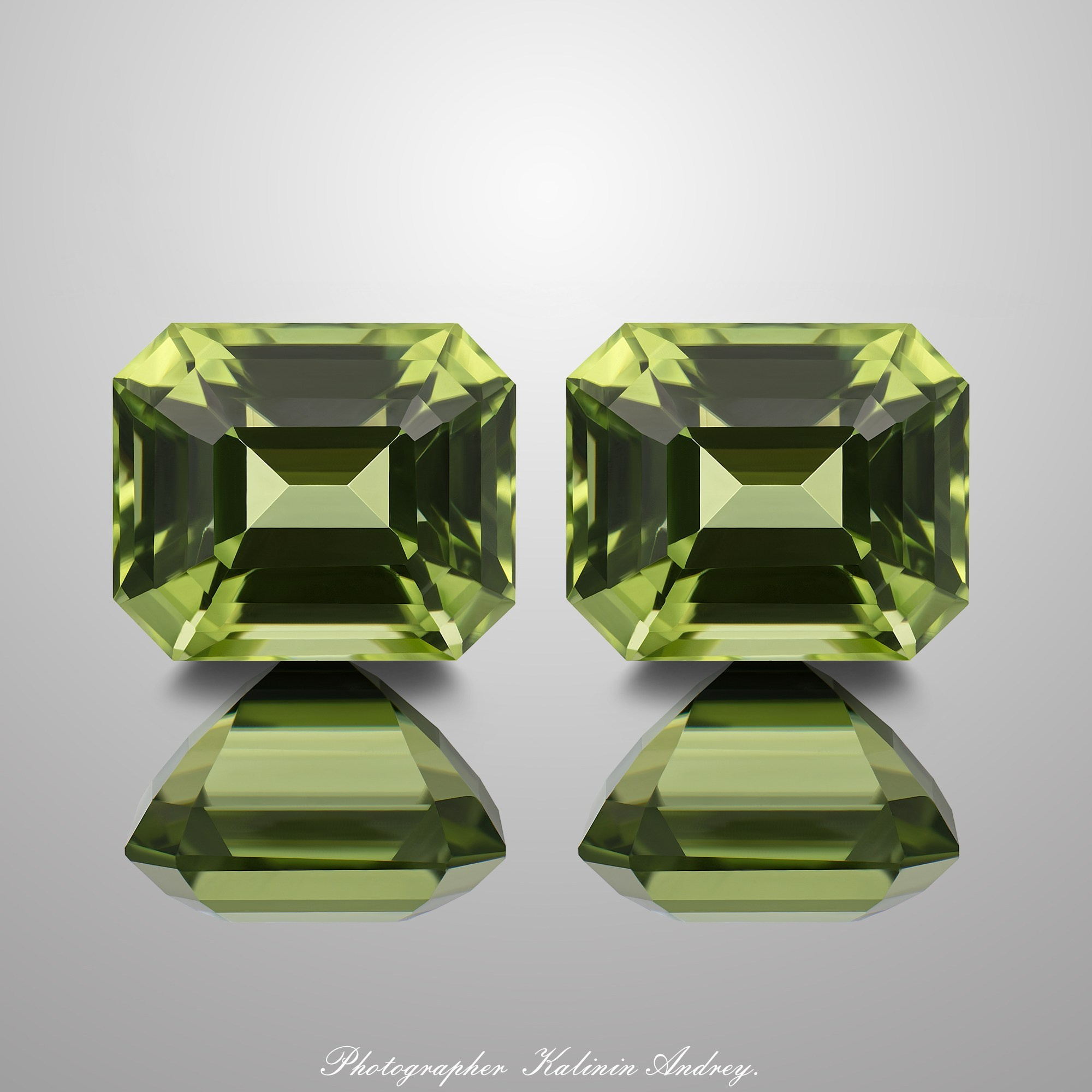 Фотографии в большом разрешении драгоценных камней на продажу купить тел +79 660 031 307. Высококачественная профессиональная рекламная фотосъёмка ювелирных украшений, драгоценных камней в Москве. Обучение, консультация